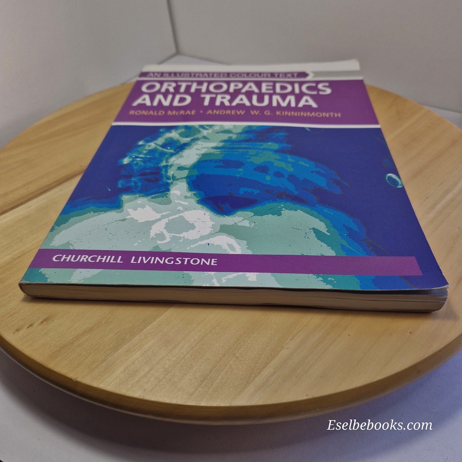 Textbook: Orthopaedics and trauma - McRae & Kinninmonth - paperback