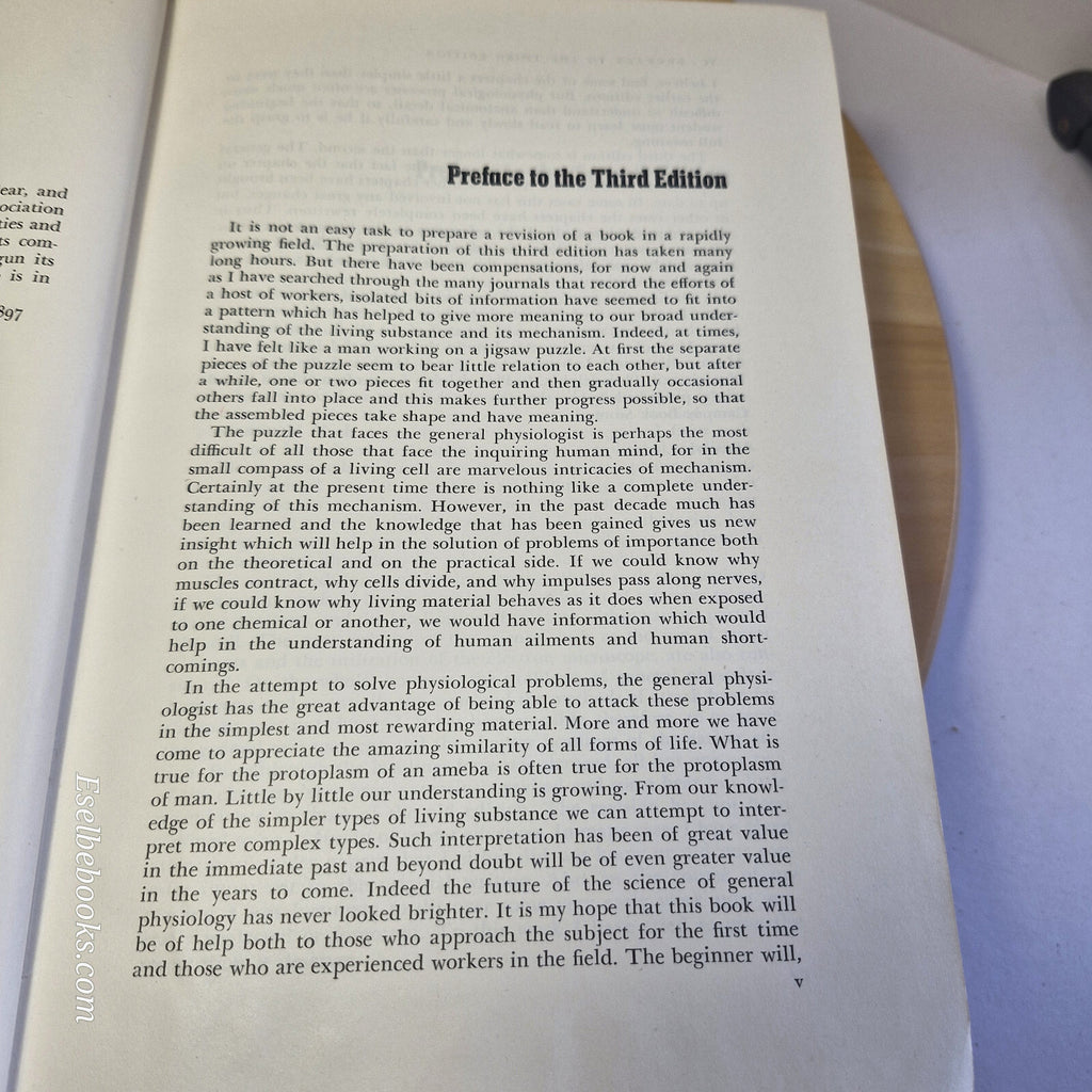 An Outline of General Physiology By Lewis Victor Heilbrunn 3rd edition 1952 -...