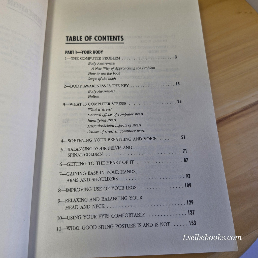 Comfort at Your Computer: Body awareness training by Paul Linden - paperback