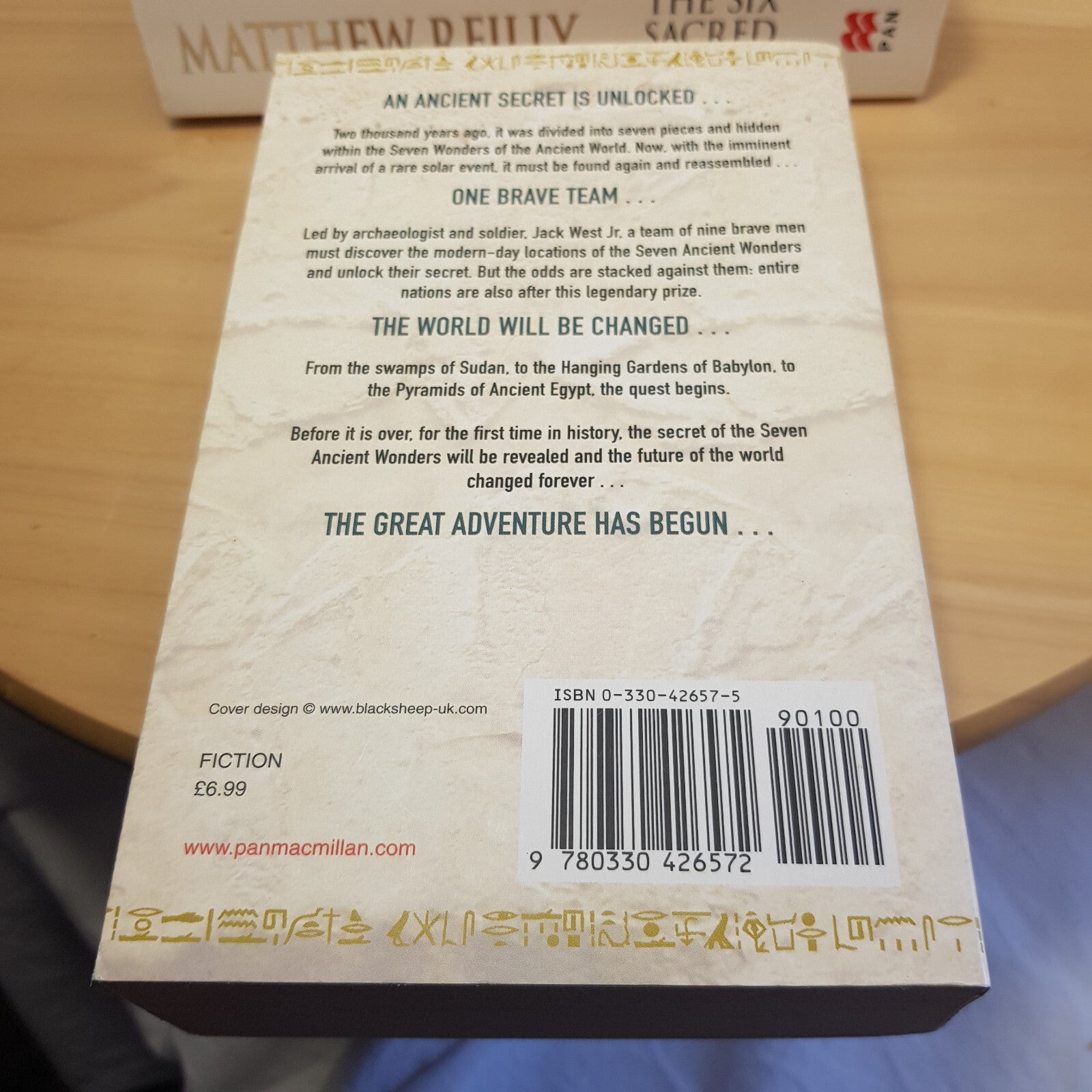 The Six Sacred Stones: A Jack West Jr Novel 2 By Matthew Reilly · 2008 - pape...