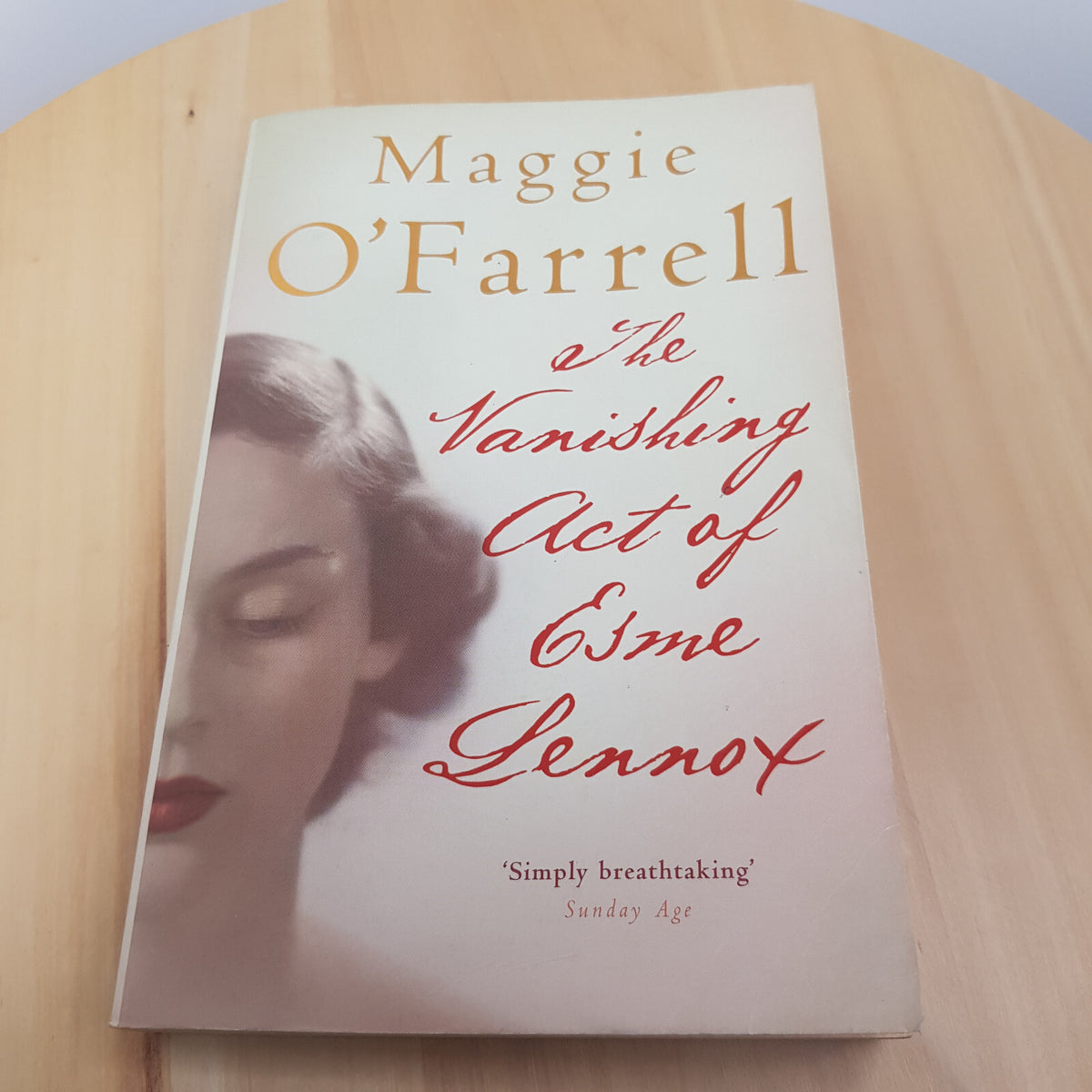 The vanishing act of Esme Lennox - The house by the sea - The misfit  - paper...