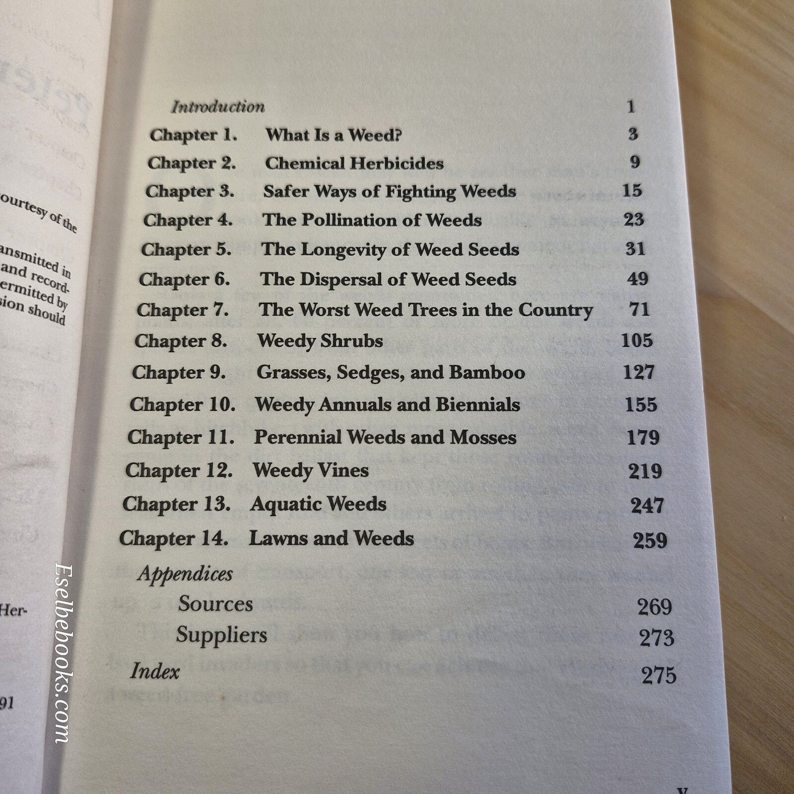 Flora: Solving Weed Problems By H. Peter Loewer · 2001 - hardback