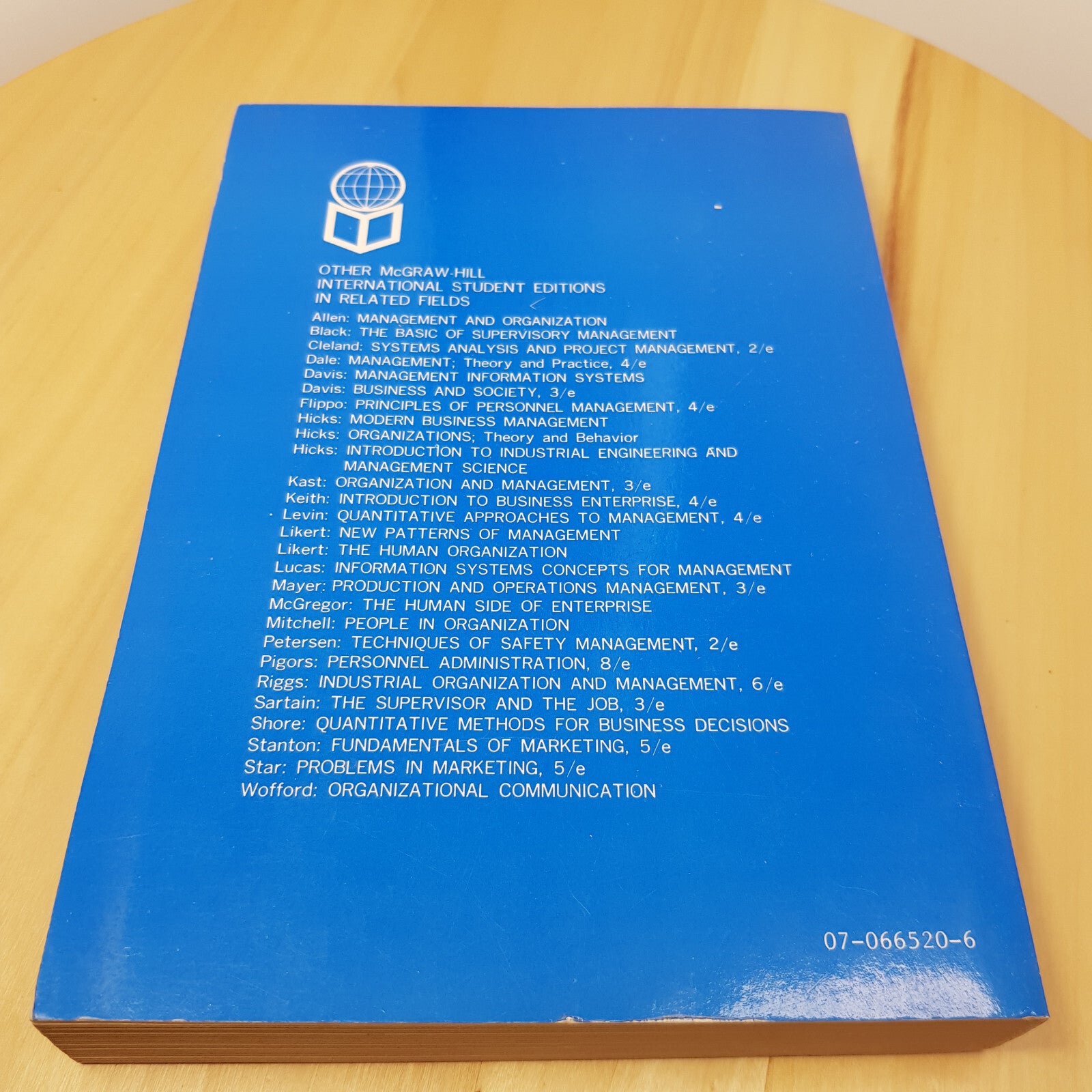 Textbook of Salesmanship by Russell Beach and Buskirk - international student ed