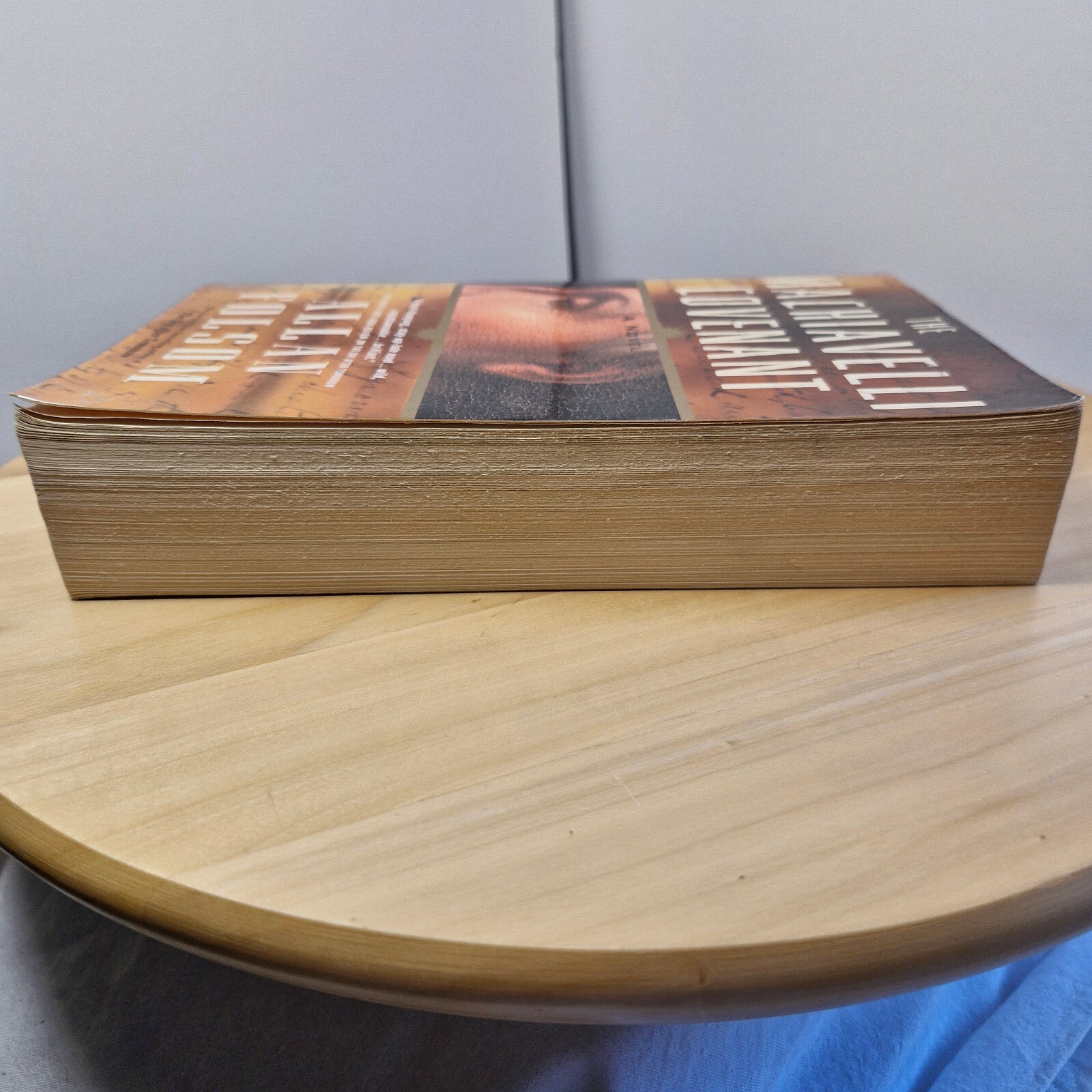 Thriller: The Machiavelli Covenant By Allan Folsom · 2007 - large paperback