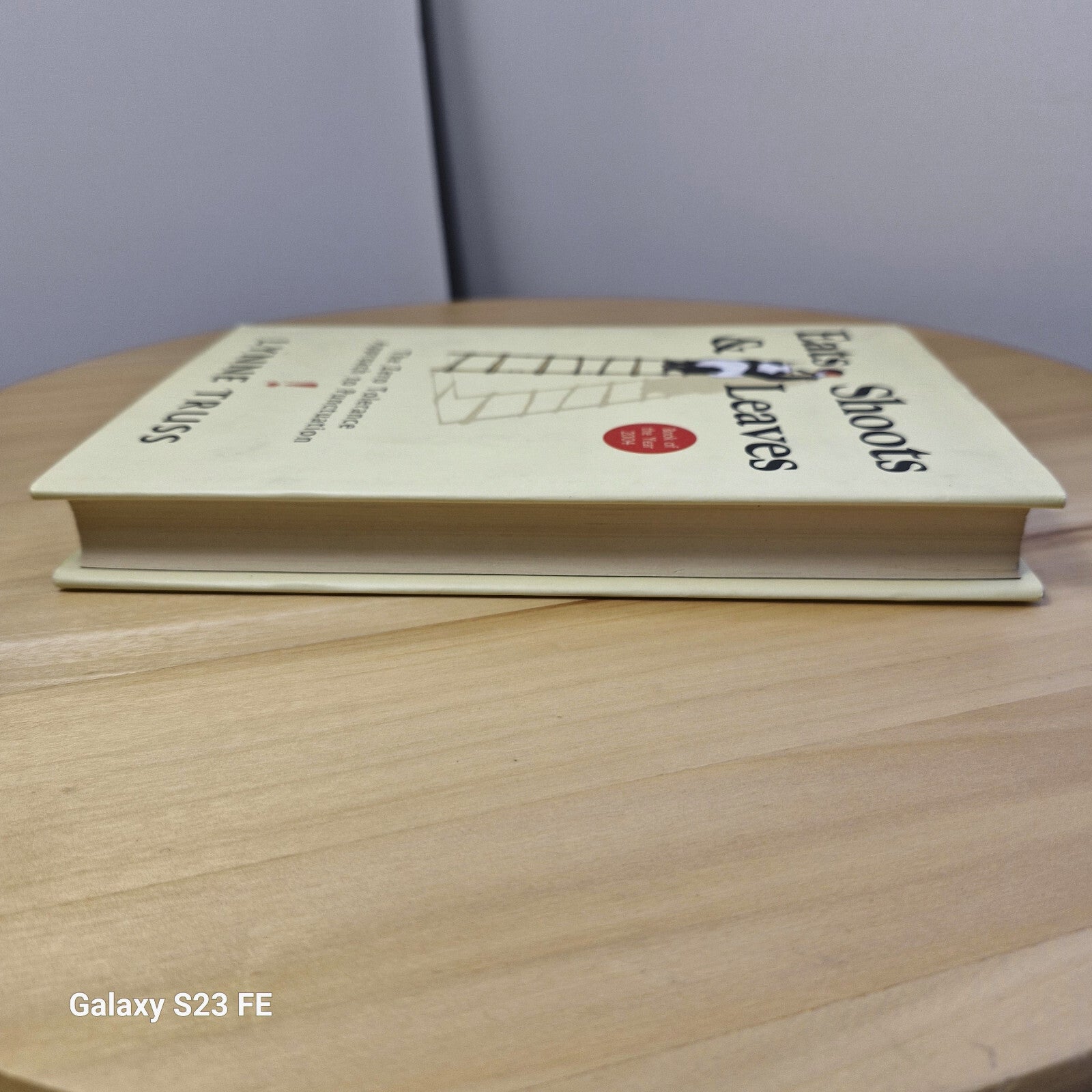 Eats, Shoots & Leaves The Zero Tolerance Approach to Punctuation By Lynne Tru...