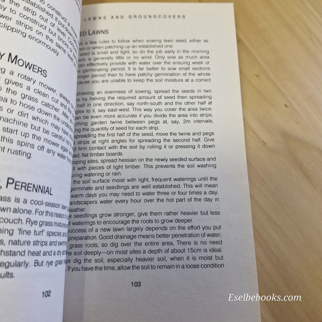 Yates Garden Guide & Yates Handy Hints Australian Gardening Plants - paperbacks