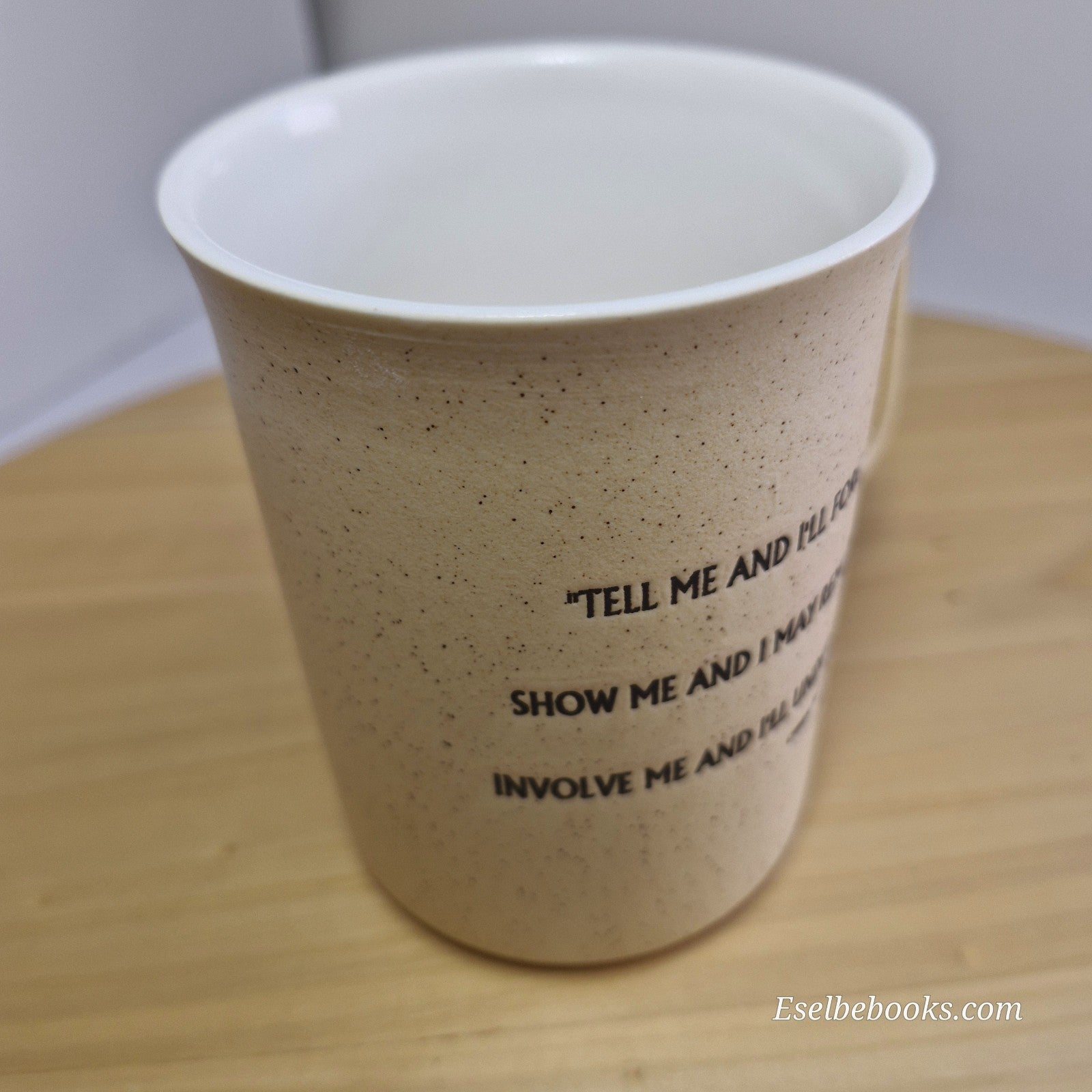 Sandalwood collectible ceramic mug - Leadership & Management