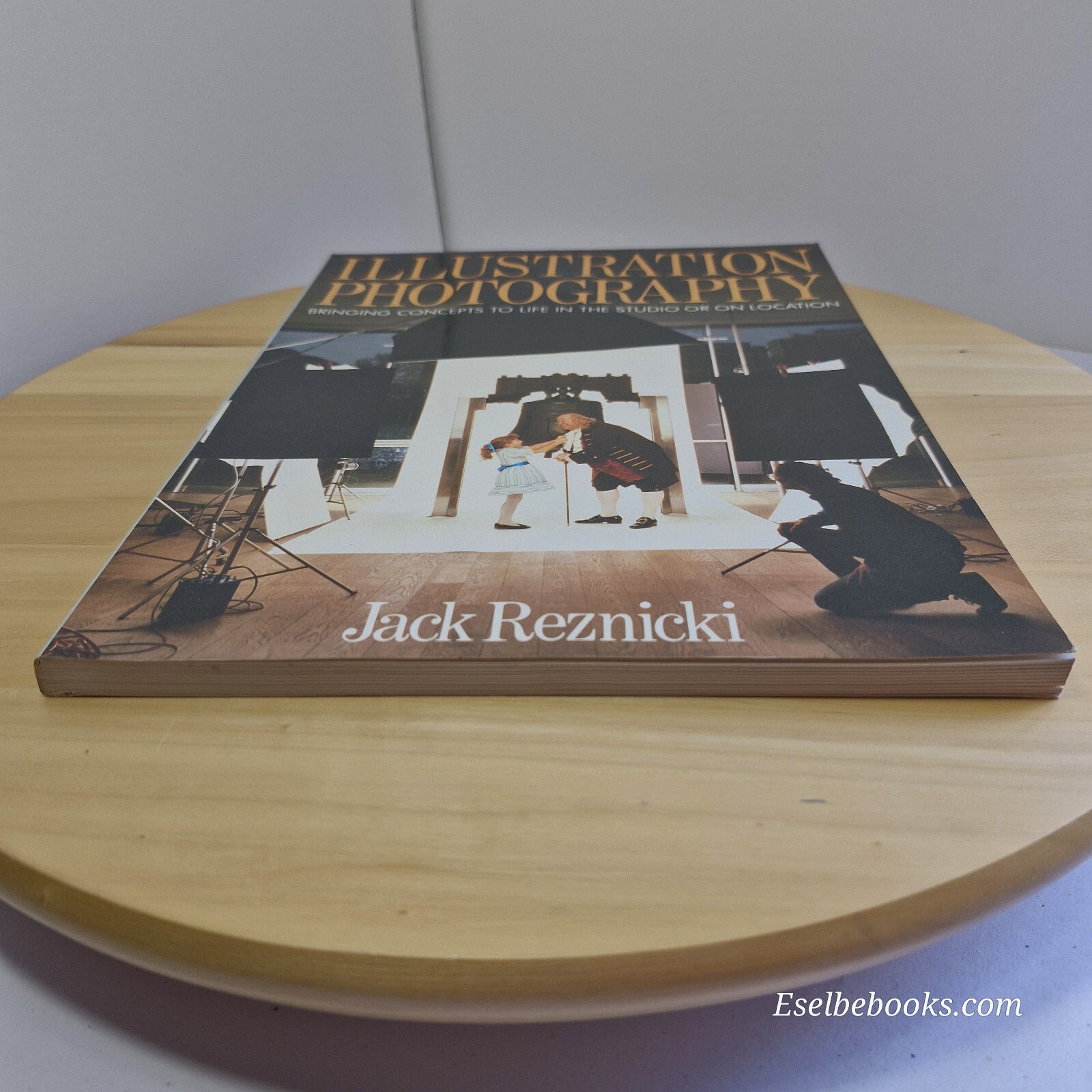 Illustration Photography By Jack Reznicki · 1987 - vintage paperback