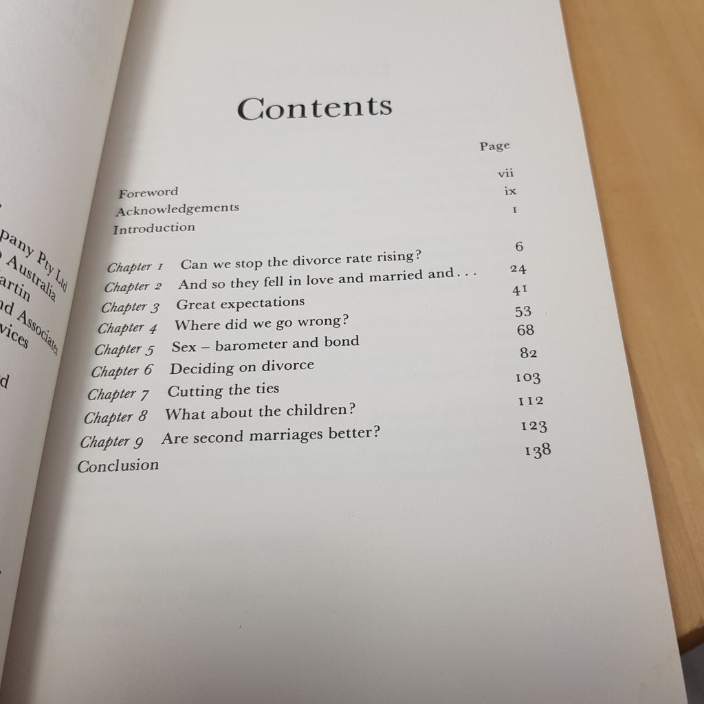 Divorce Dilemma A Guide to Divorcing People By Warwick Walter Hartin · 1977 -...