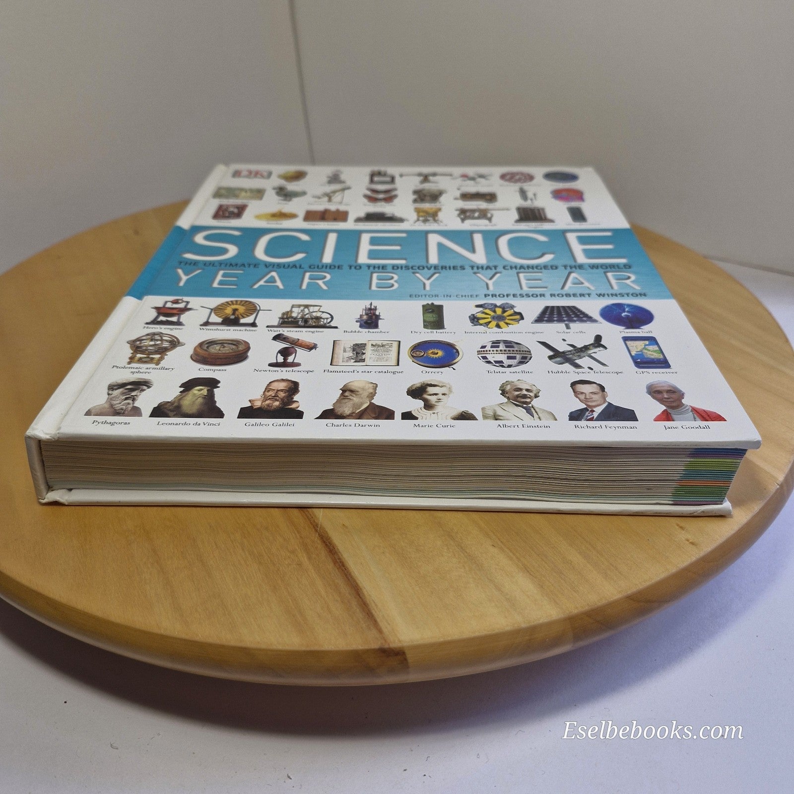 Science Year by Year A Visual History By the Smithsonian Institution - hardback