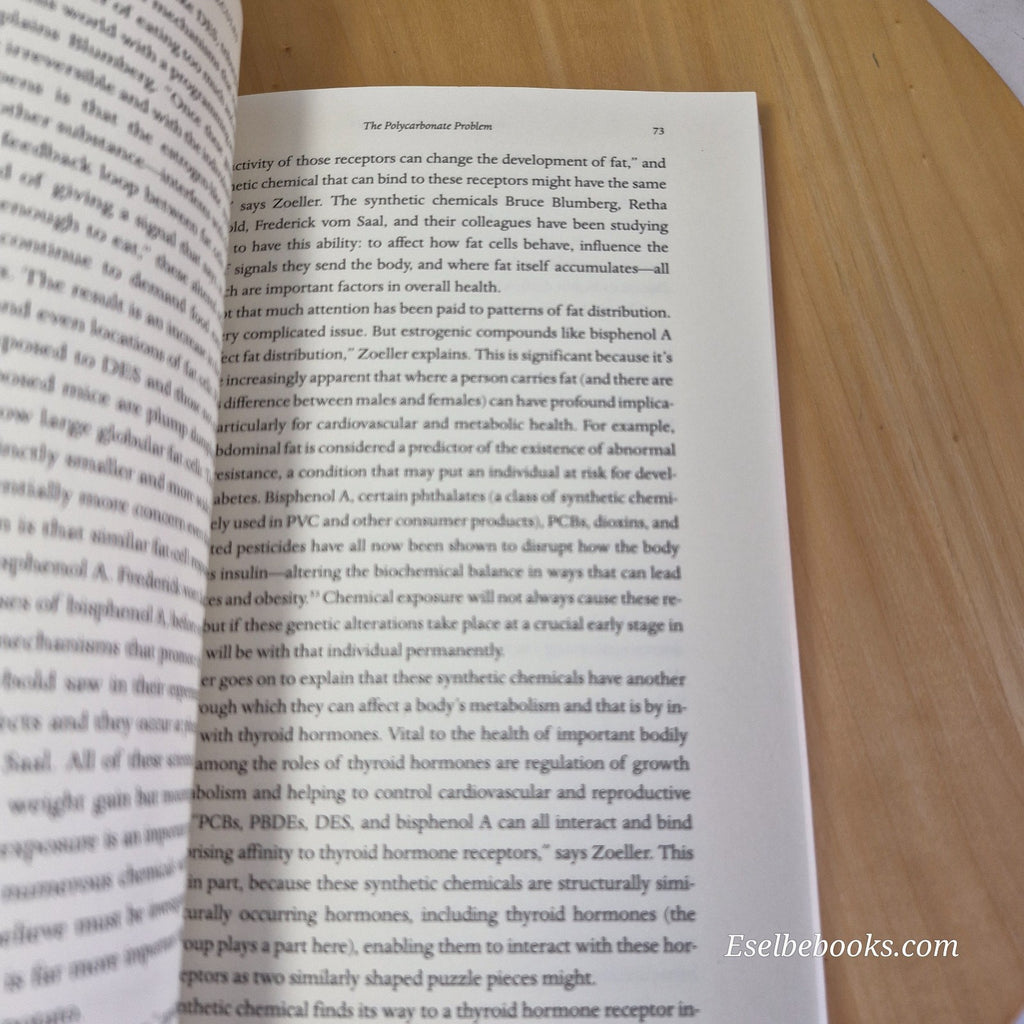 Chasing Molecules by Elizabeth Grossman - paperback