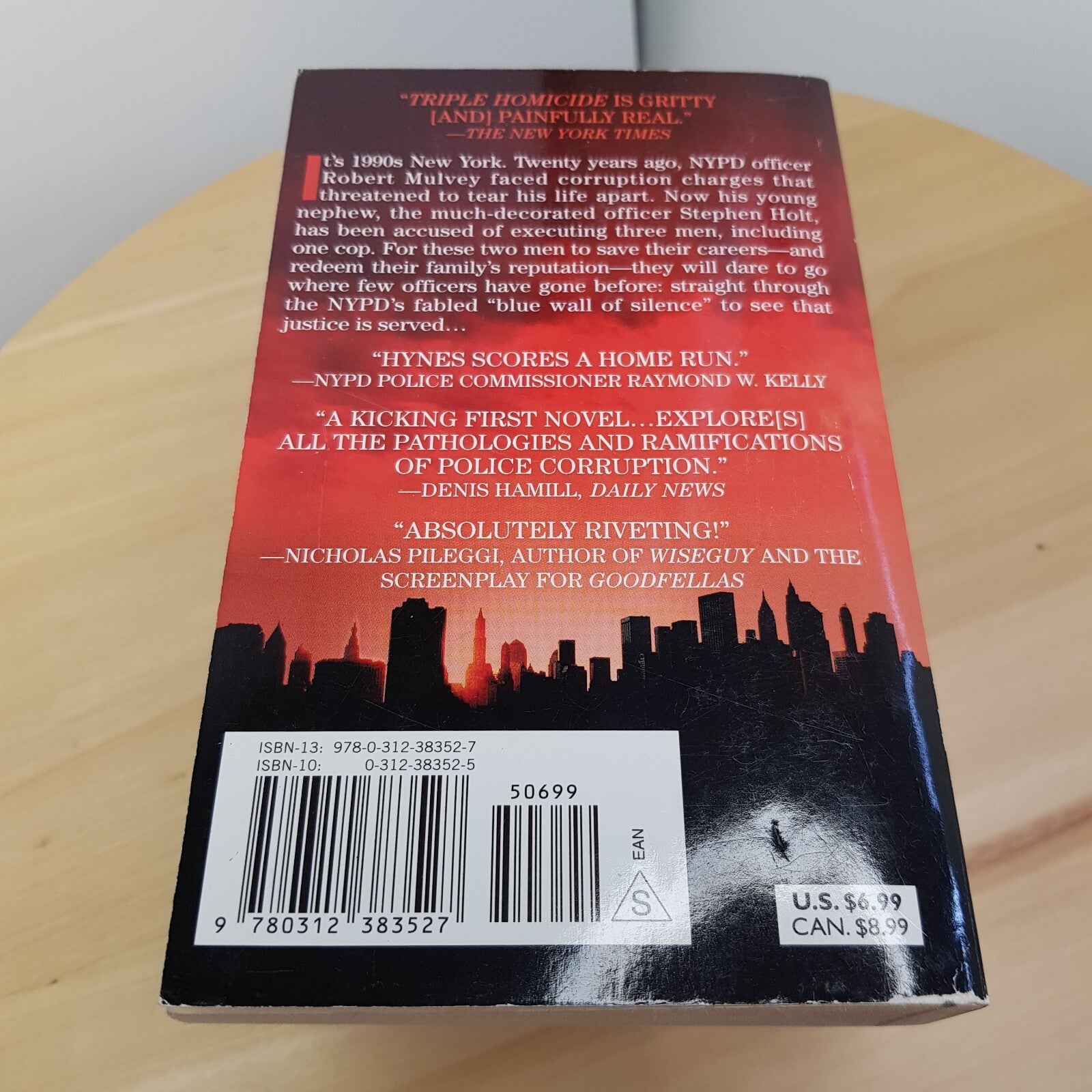 3 x crime thriller paperbacks - Need you now/Tropic of night/Triple homicide