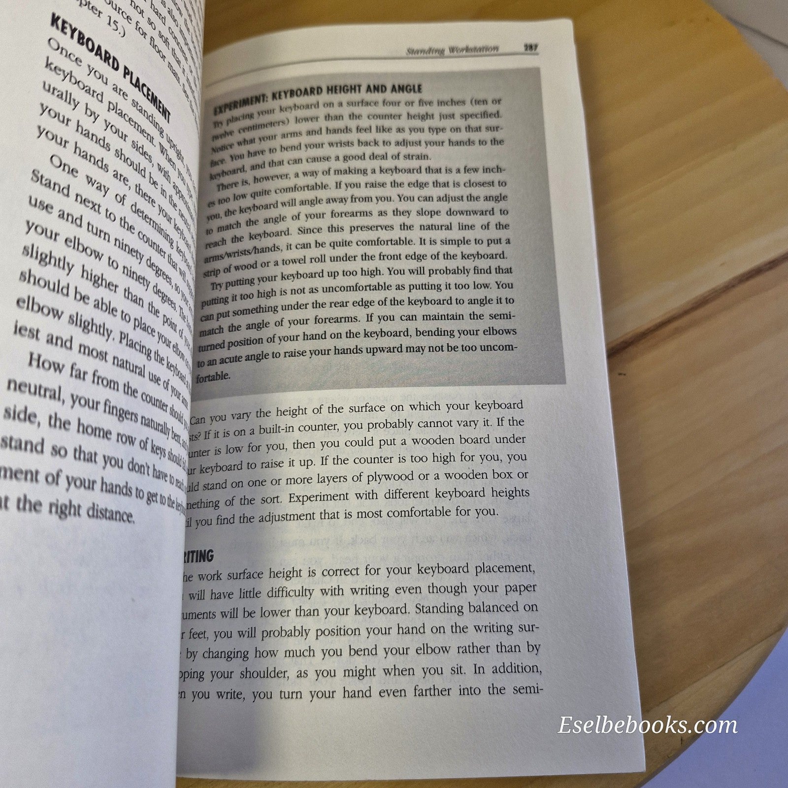 Comfort at Your Computer: Body awareness training by Paul Linden - paperback