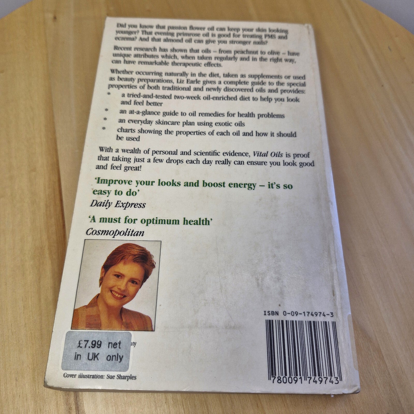 Health: Vital Oils By Liz Earle · 1992 - vintage paperback