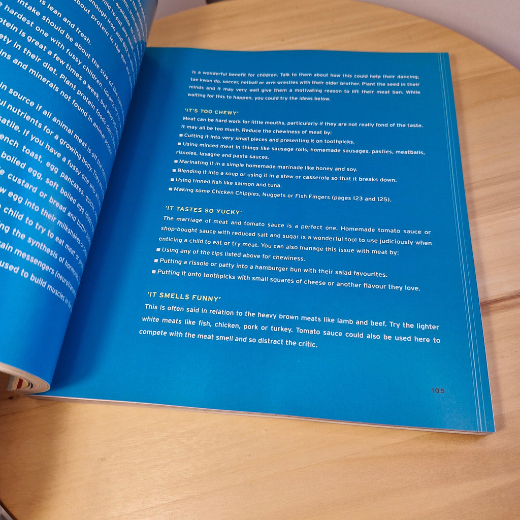 Cookbook: Feeding Fussy Kids By Antonia Kidman, Julie Maree Wood · 2009 - lar...