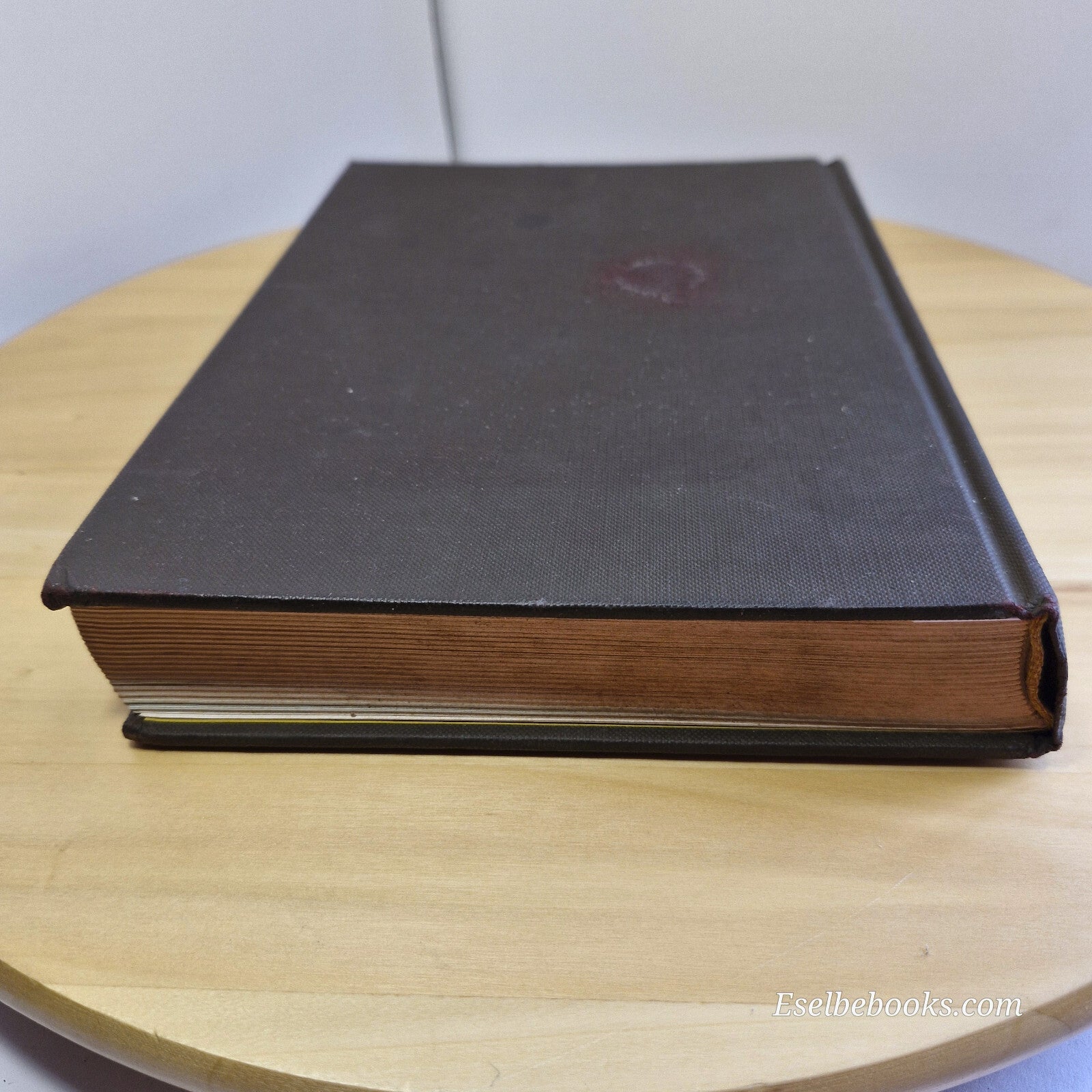 The Photographer's Handbook By John Hedgecoe · 1978 - vintage hardback