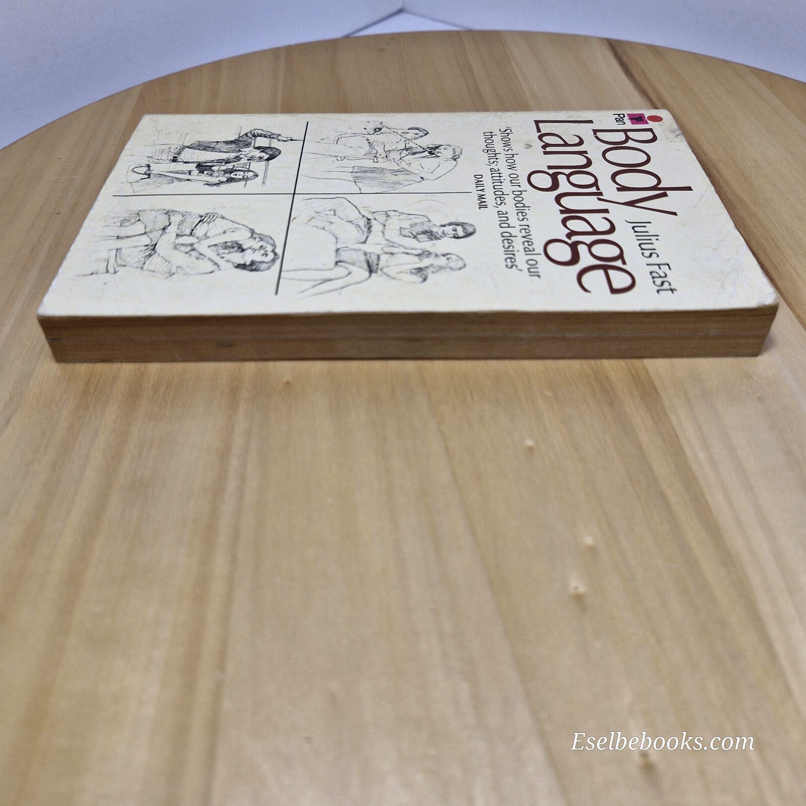 Pan book of Body language by Julius Fast - vintage paperback