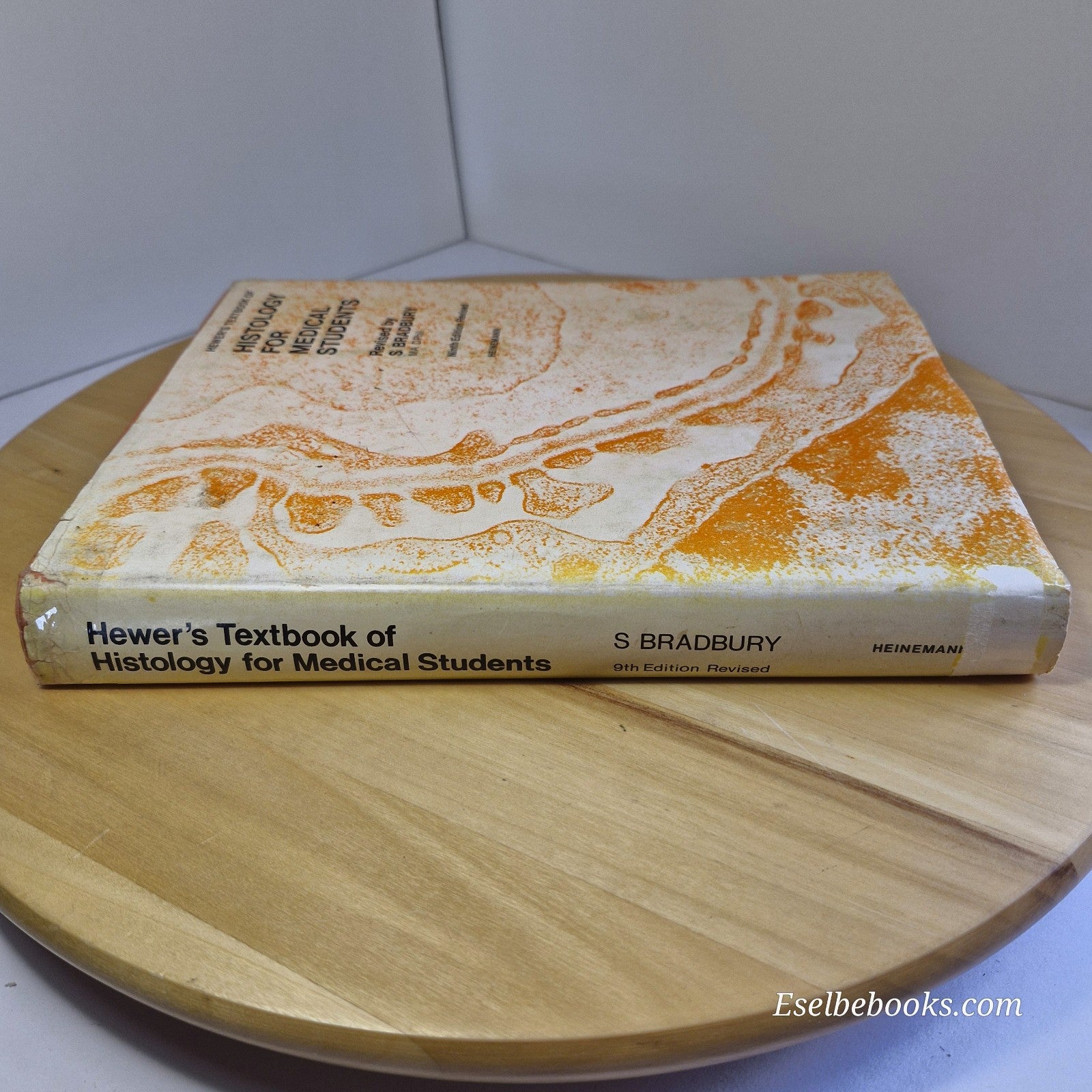 Hewer's Textbook of Histology for Medical Students 9th ed by Bradbury - harback