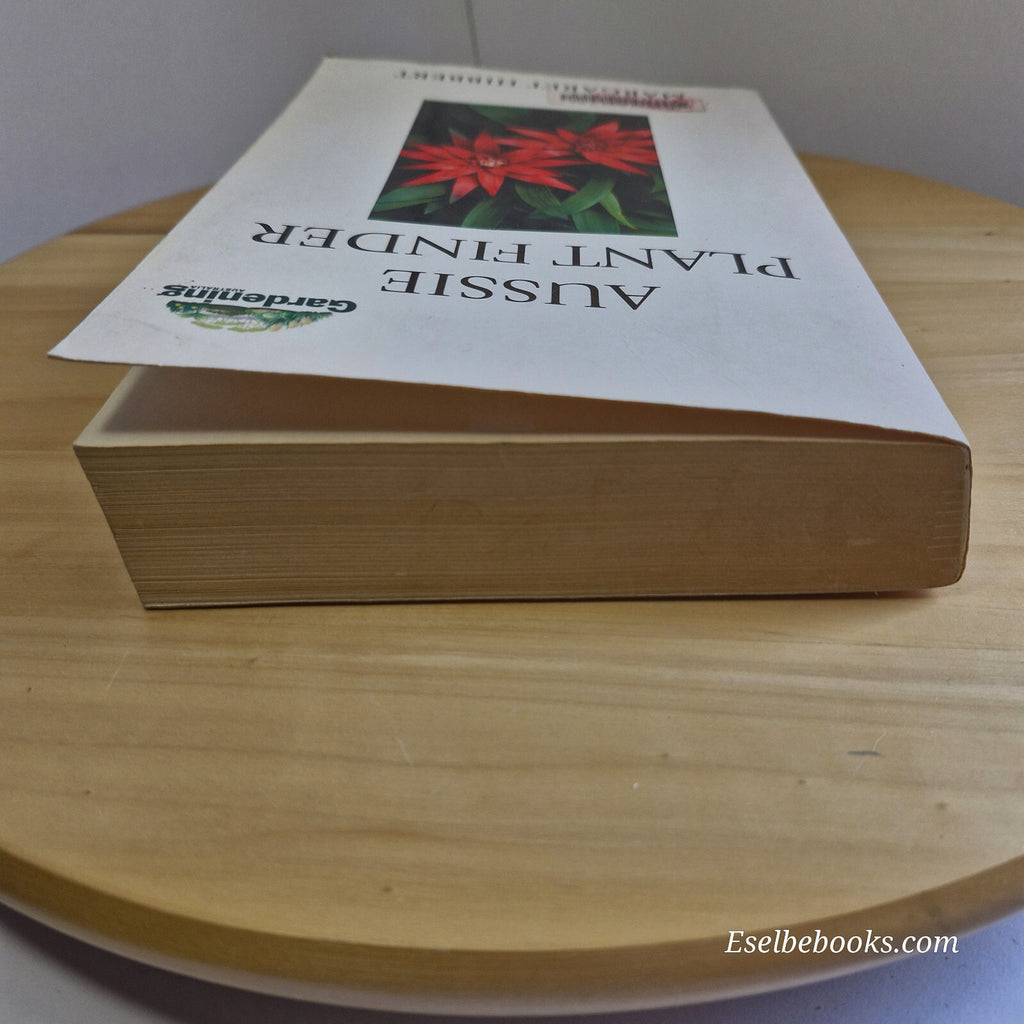 The Aussie Plant Finder By Margaret Hibbert · 2004 - paperback