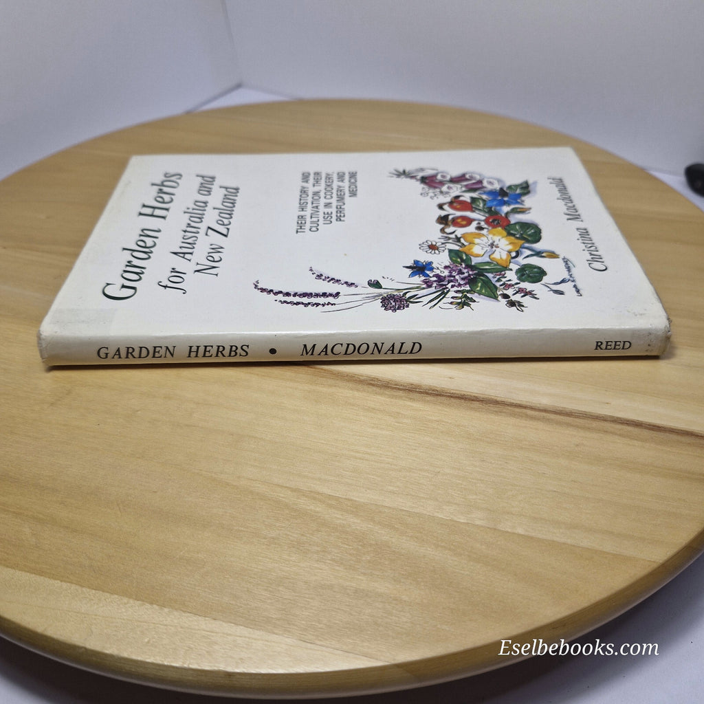 Garden Herbs For Australia And New Zealand by Christina Macdonald - hardback