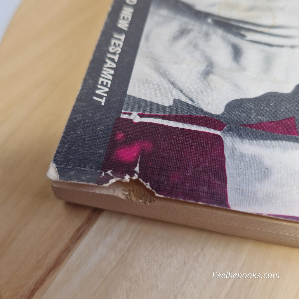 The Greatest is Love: A Paraphrased New Testament Book 1971 - vintage paperback