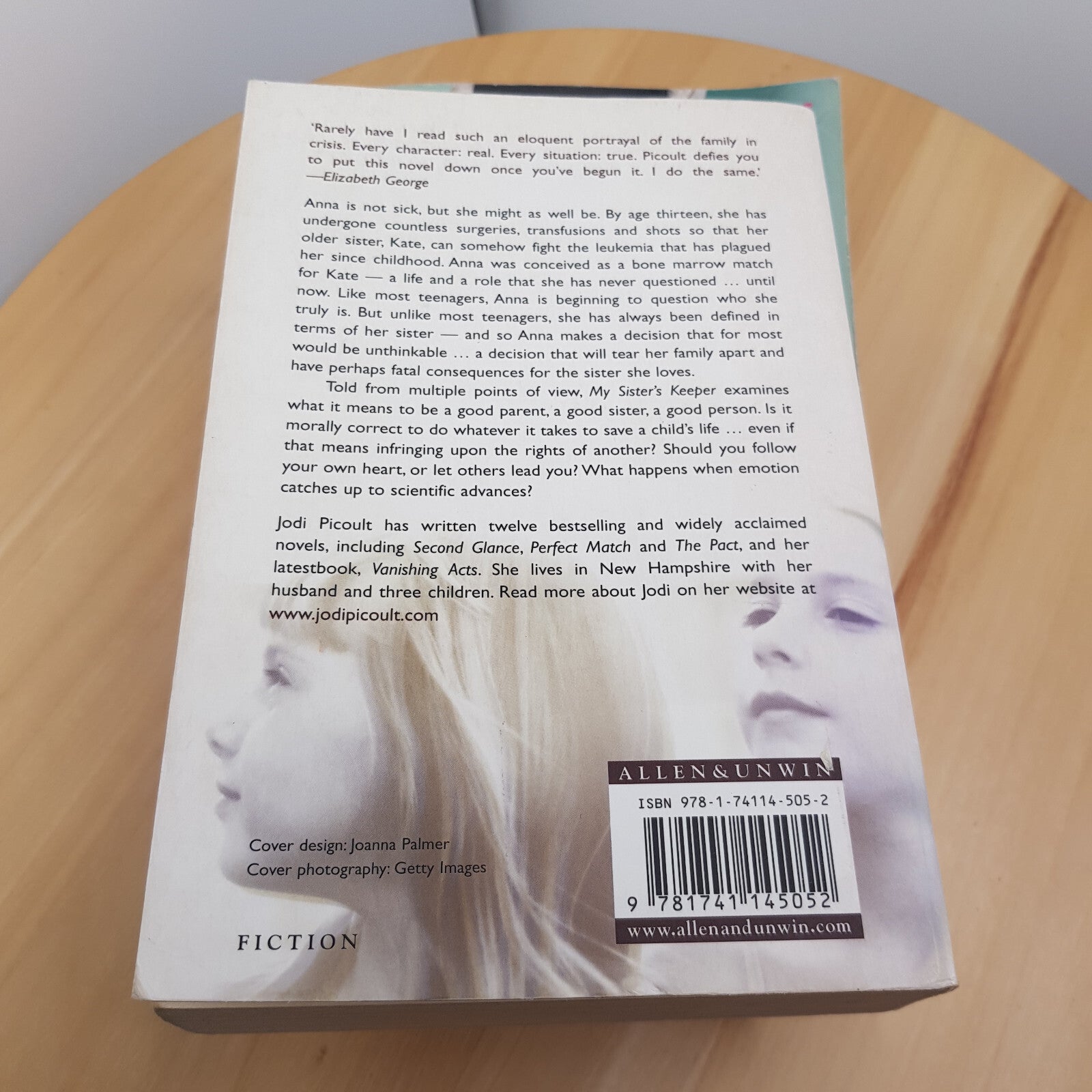 3 contemporary fiction books - My Sister's keeper/A night on the Orient Expre...