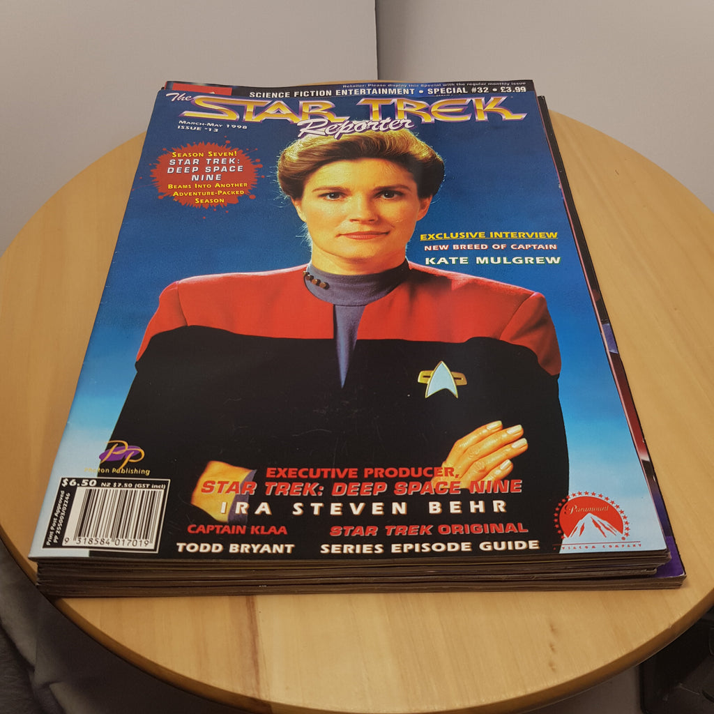 Bundle x 7 sci-fi fantasy magazines - various titles - paperbacks