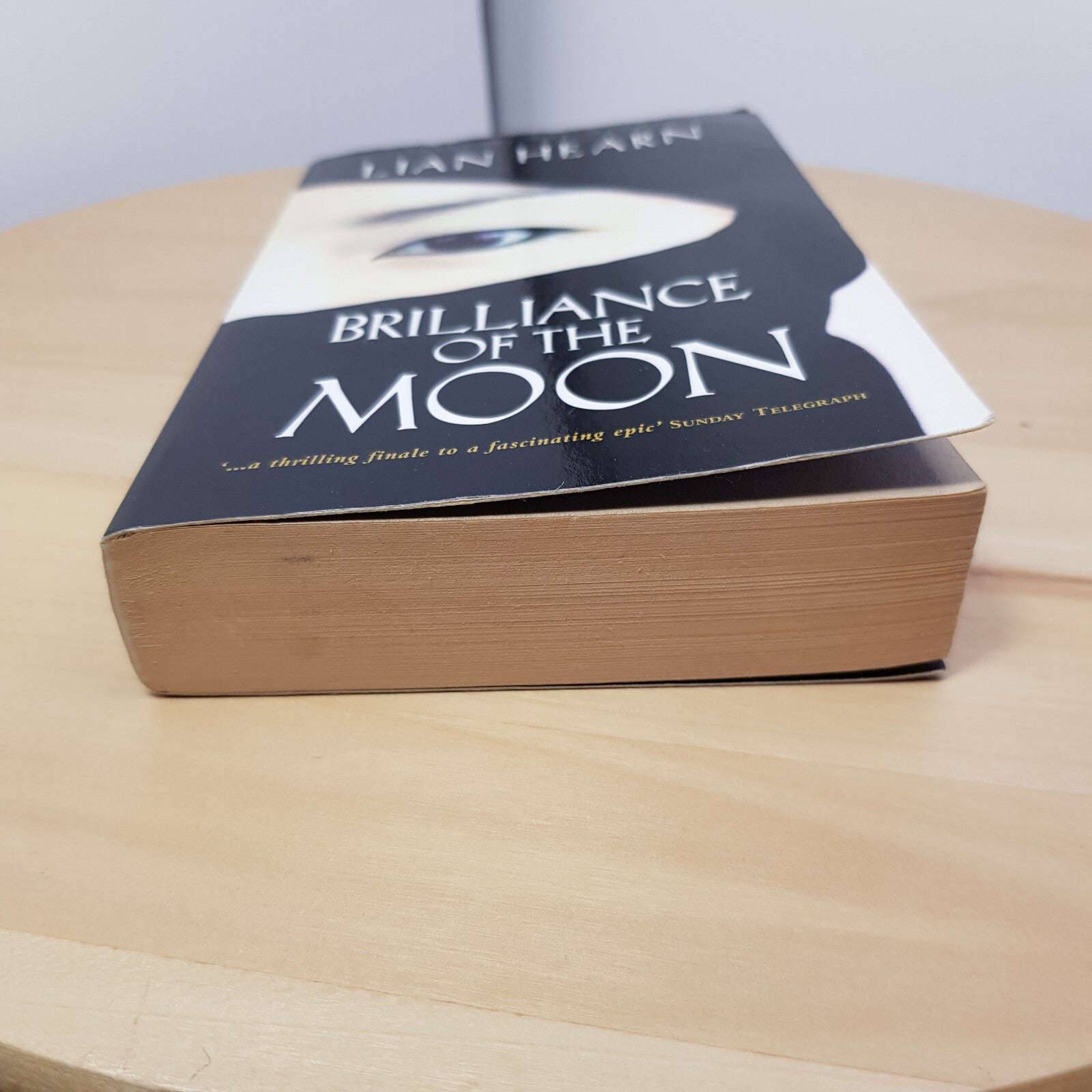 Brilliance of the Moon - book 3 of the Tales of the Otori trilogy By Lian Hea...