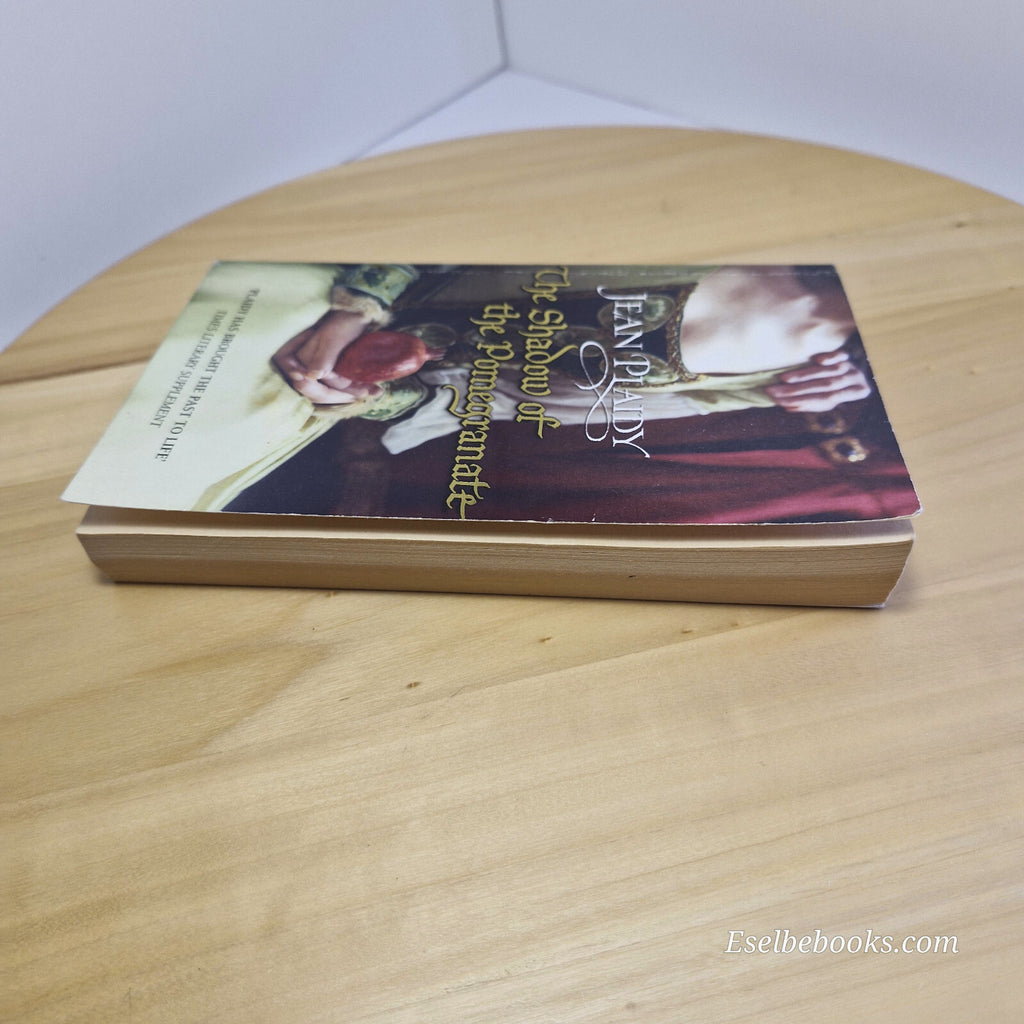 Historical romance:  The shadow of the pomegranate By Jean Plaidy - paperback