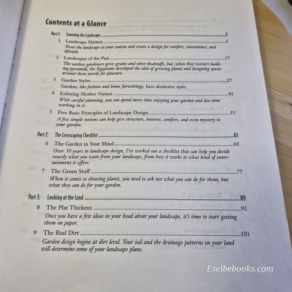 The Complete Idiot's Guide to Landscaping Illustrated By Joel M. Lerner · 200...