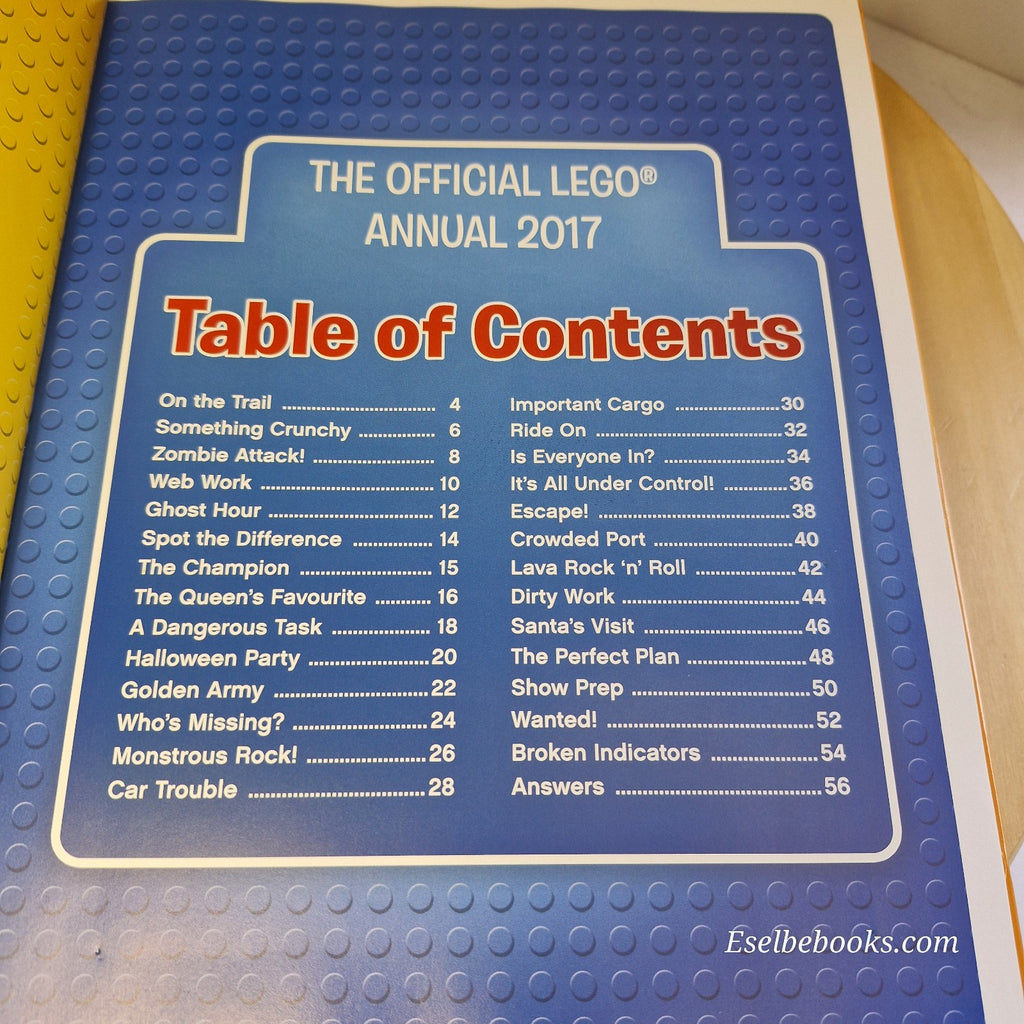 The official Lego annuals 2015; 2016; 2017; 2021; 2022 - hardbacks - NO minifigu