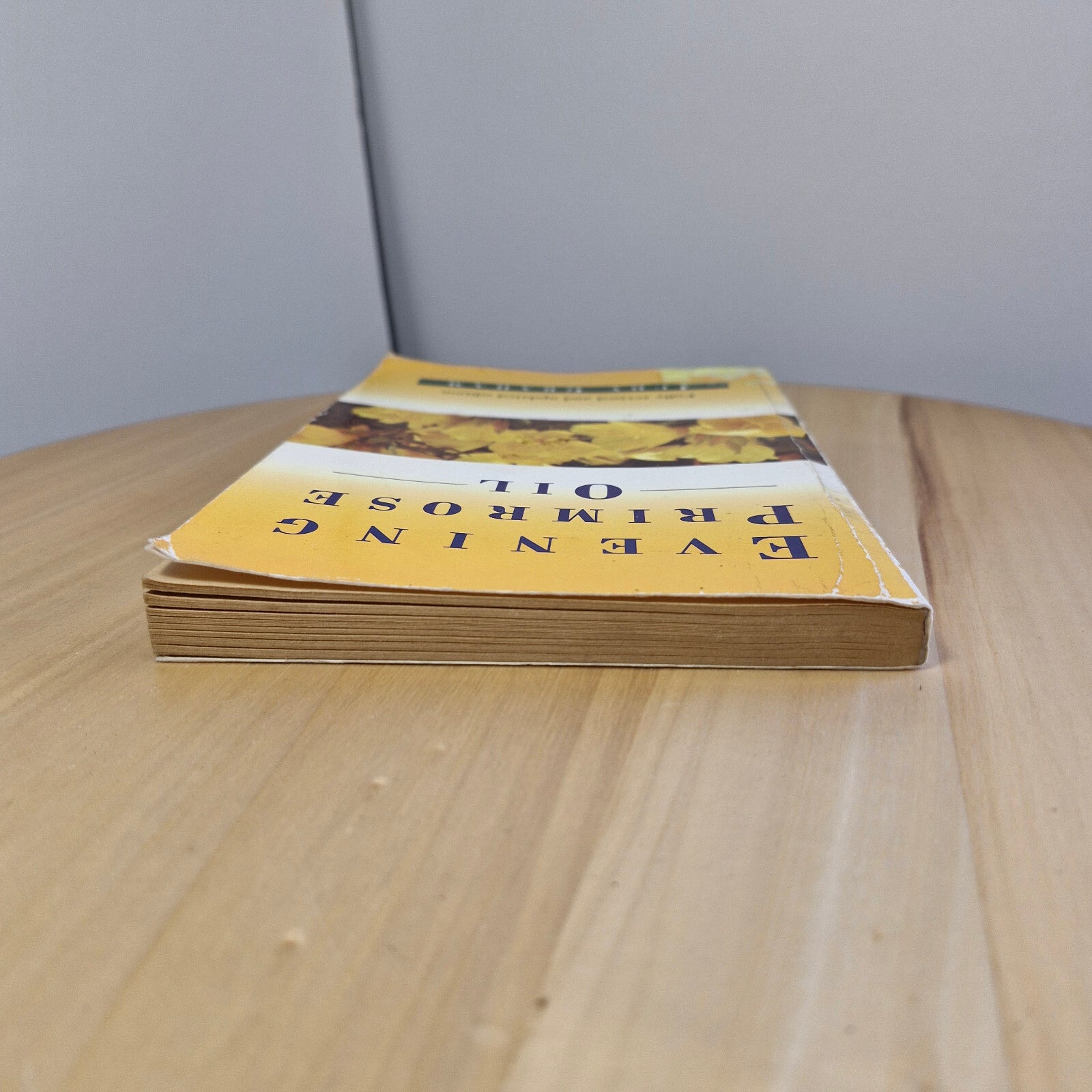 Health: Evening Primrose Oil By Judy Graham · 1993 - vintage paperback