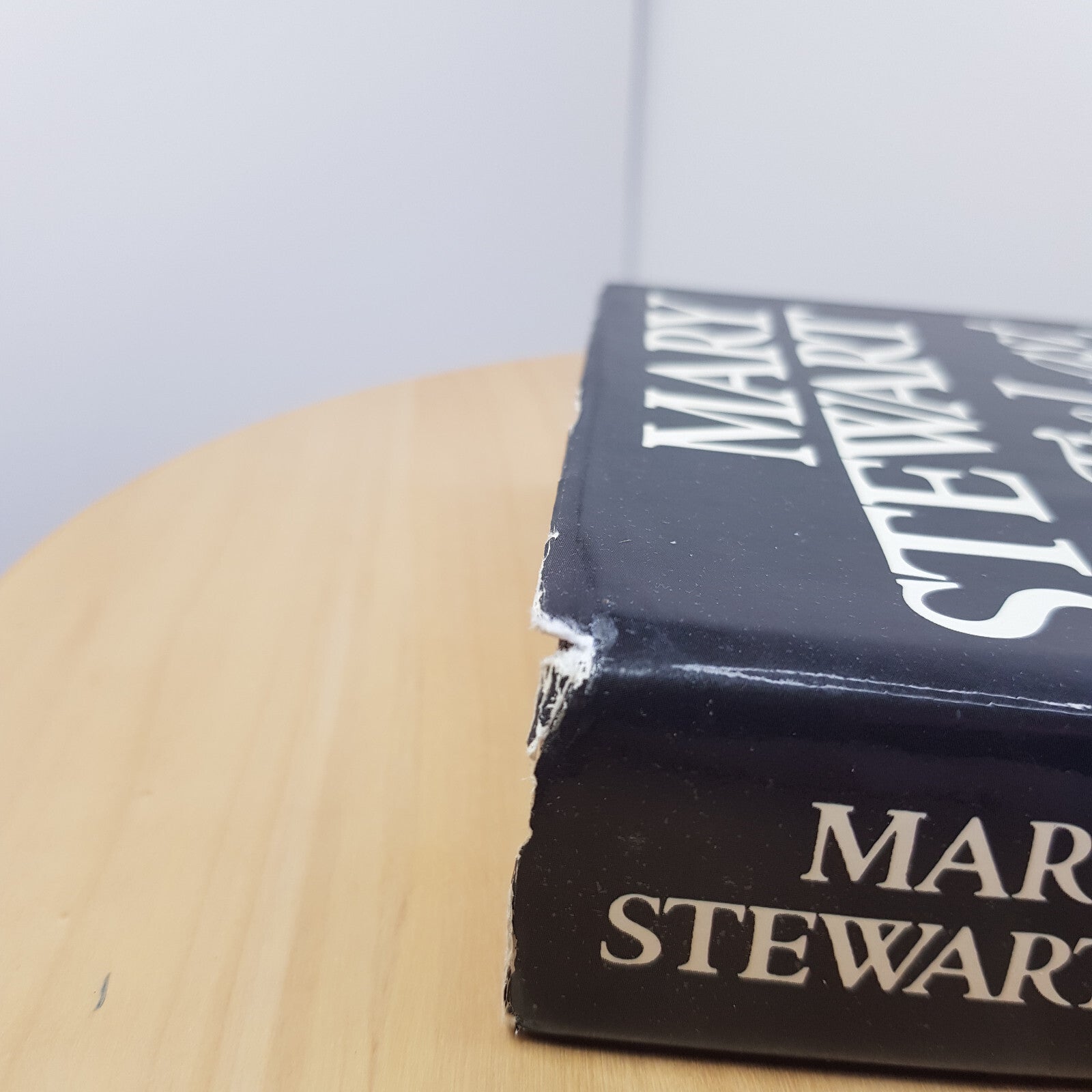 Historical fiction: The Last Enchantment - Book 3 of the Arthurian Saga By Ma...