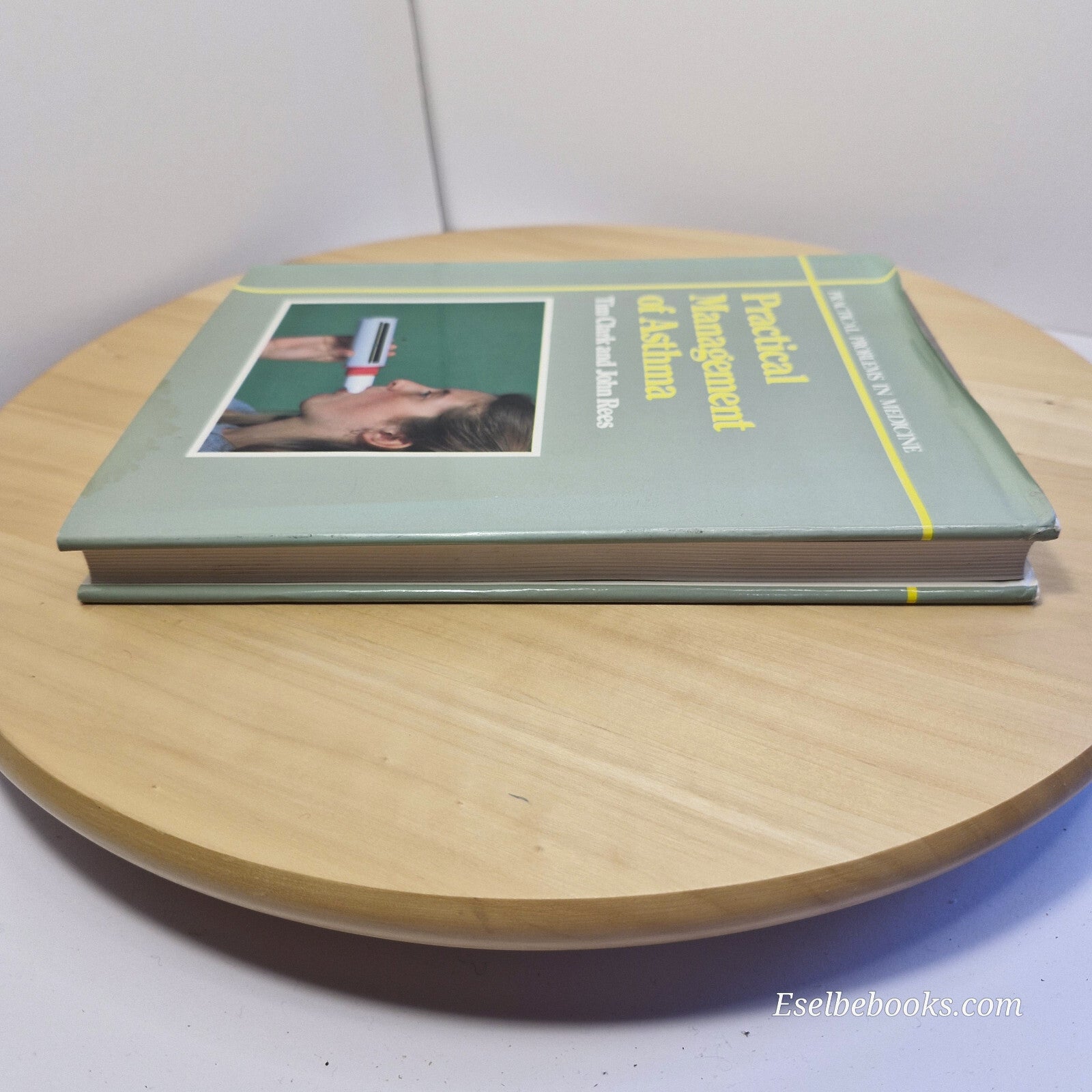 Health: Practical Management On Asthma By Timothy John Hayes Clark, John Rees...