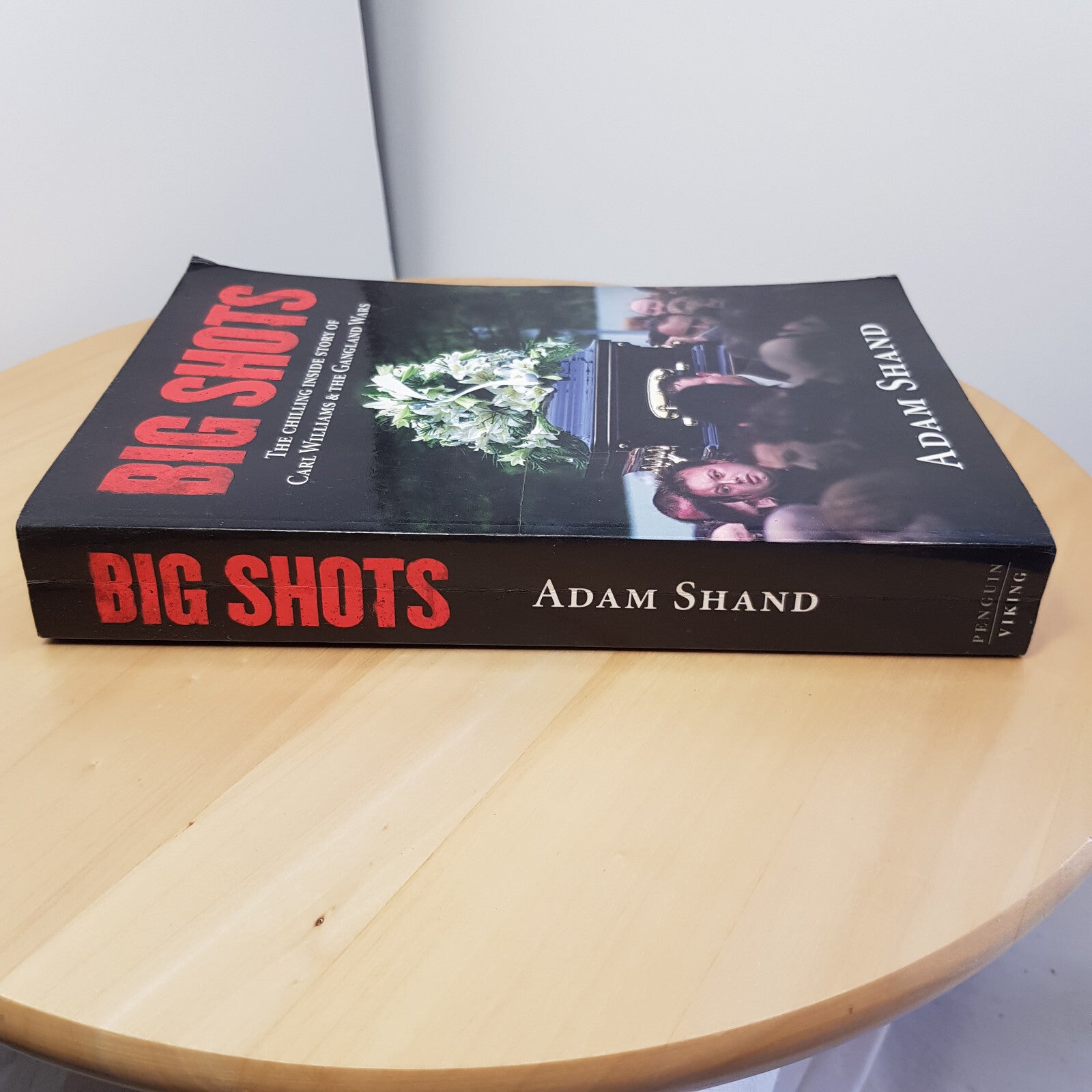 Bundle x 2 Australian true crime books - Big Shots & Going for broke - paperb...