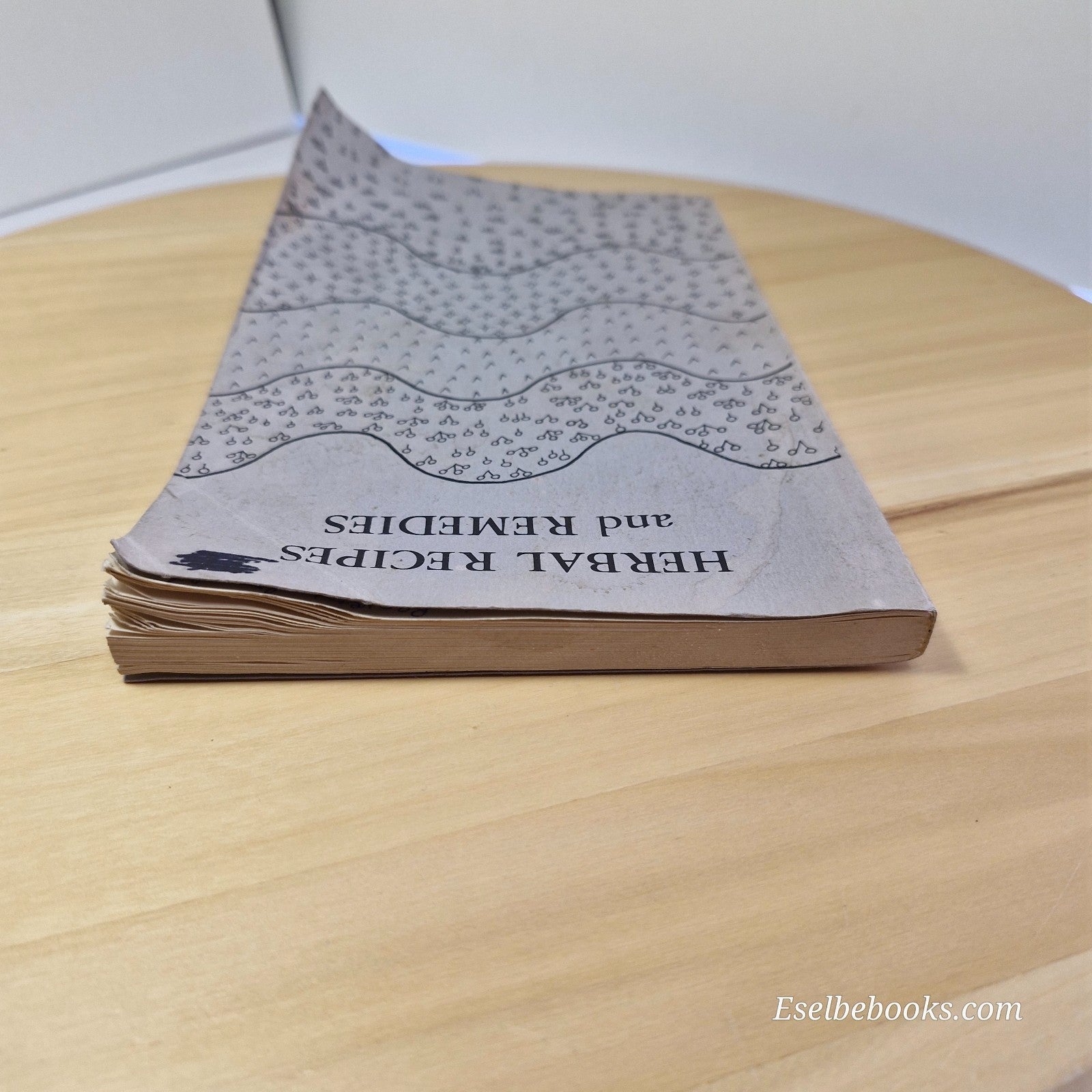 Herbal Recipes And Remedies - Margaret George - Vintage 1987 Paperback