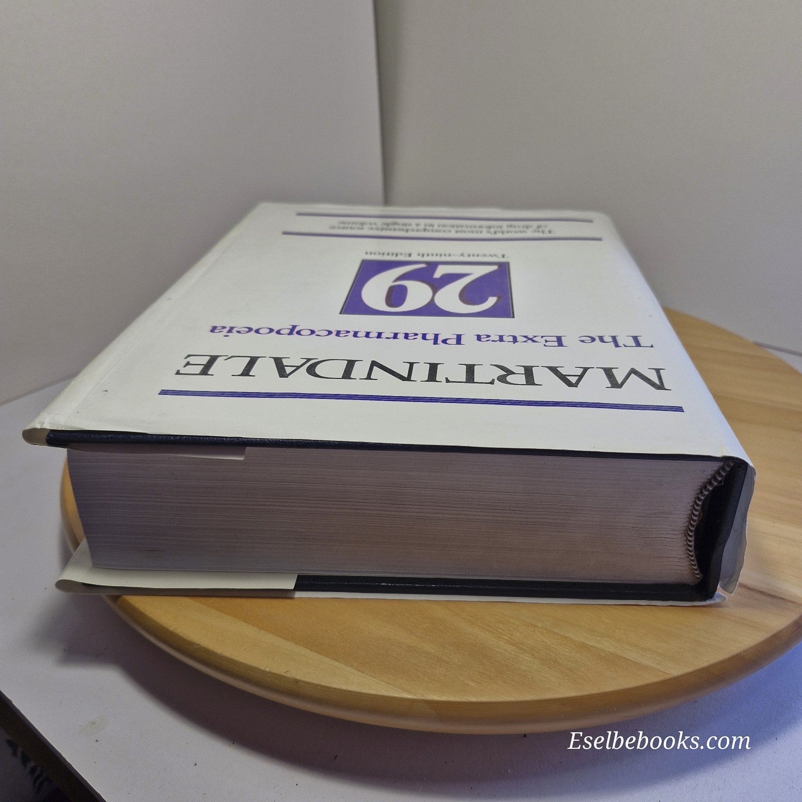 Martindale: The Extra Pharmacopoeia 29th edition 1989 hardback with dust jacket