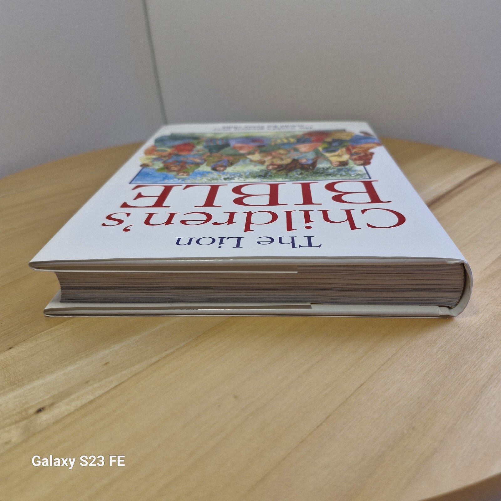 The Lion Children's Bible By Pat Alexander · 2004 - AS NEW hardback