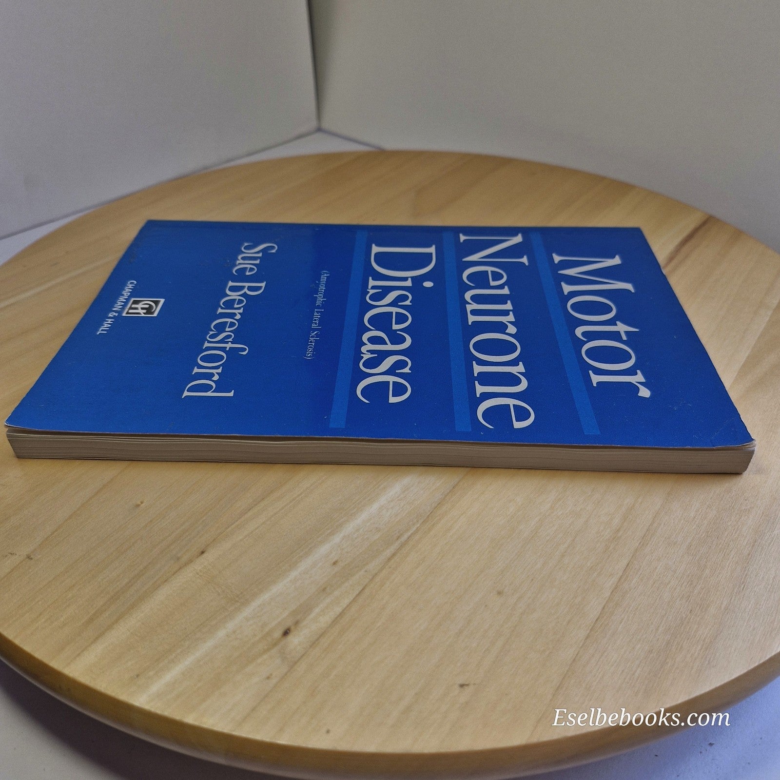 Motor Neurone Disease (Therapy in Practice) By Susan Beresford - paperback