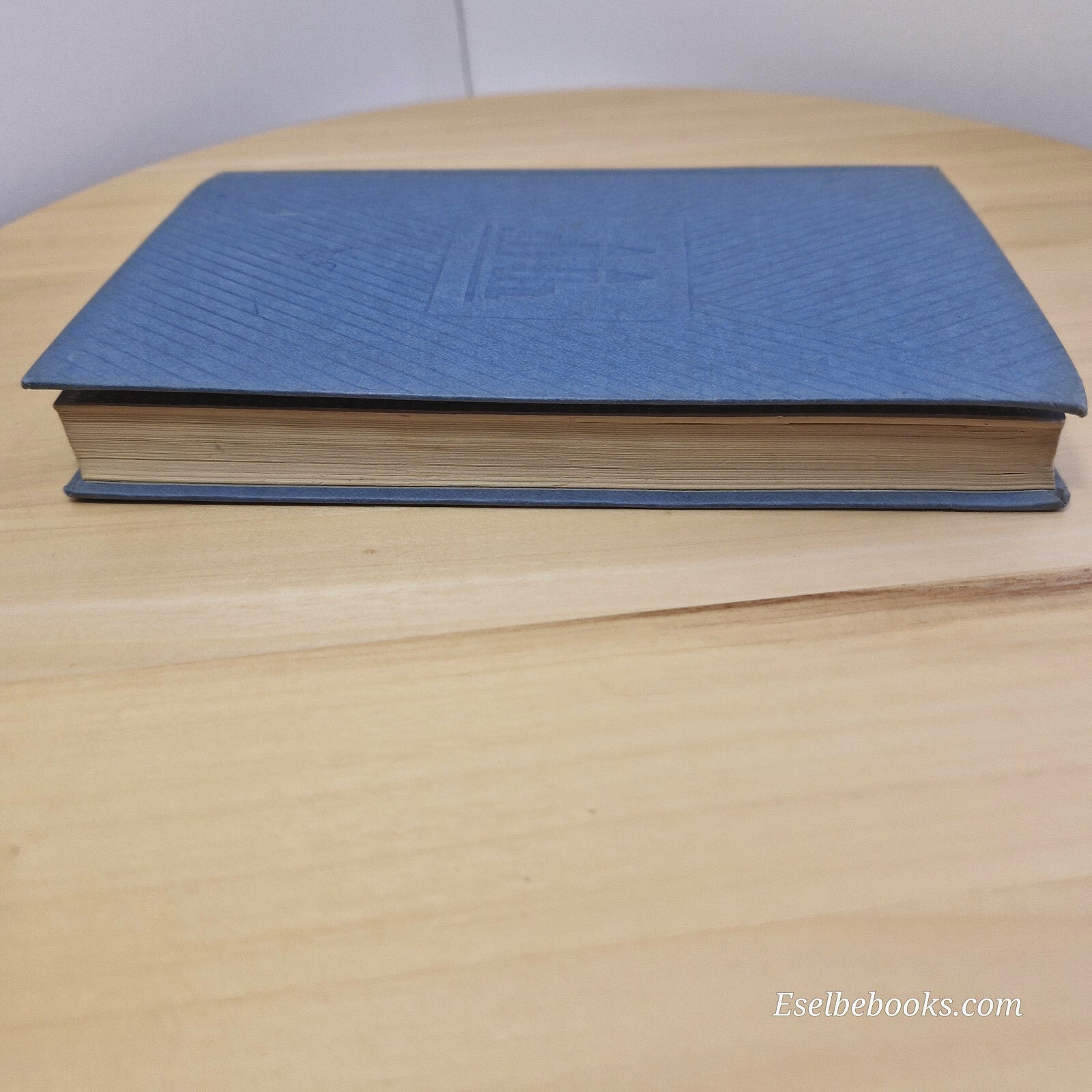 Self-help: Teach yourself books - Dressmaking by Isabel Horner - vintage hard...