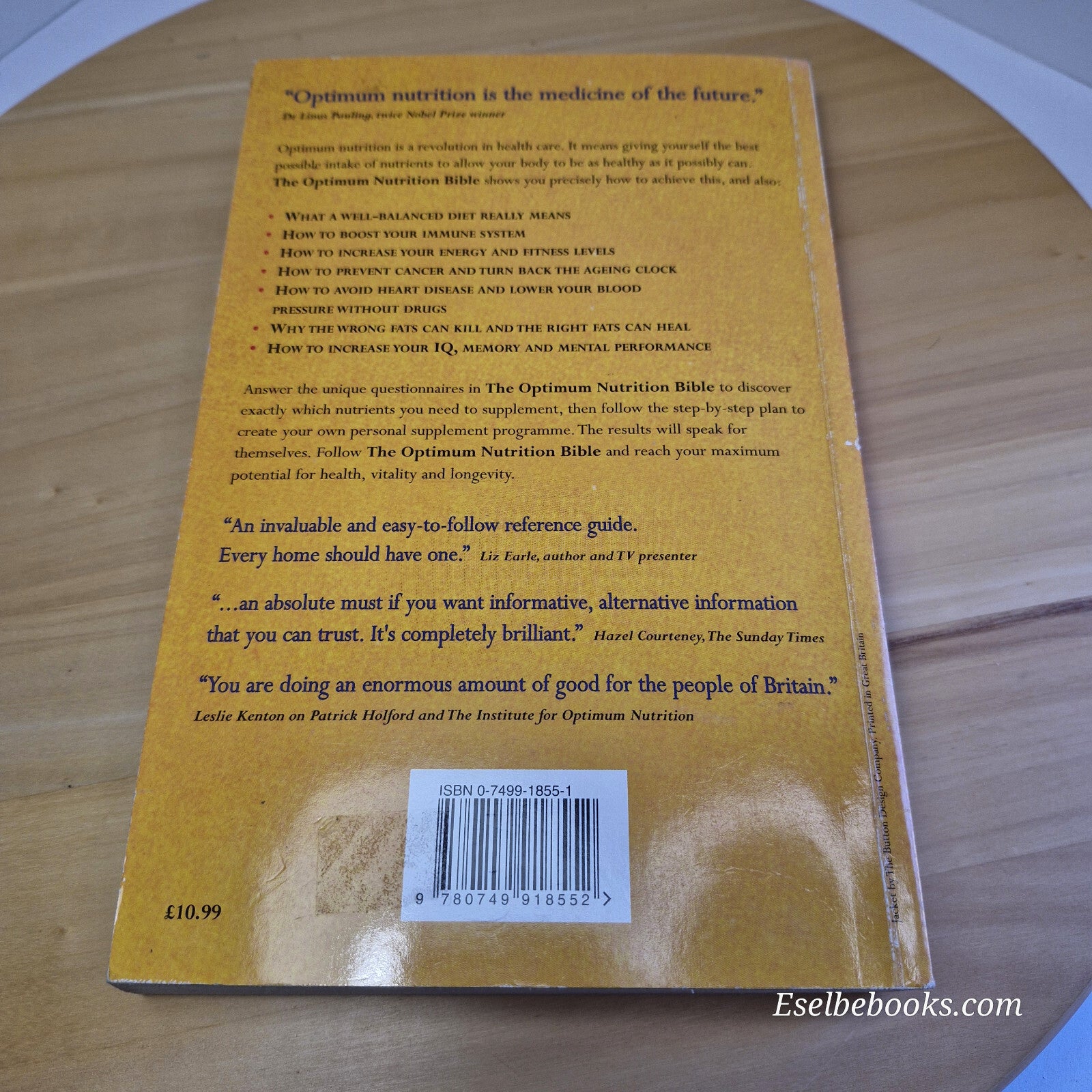 3 x nutrition/healthy eating/food knowledge books - paperbacks