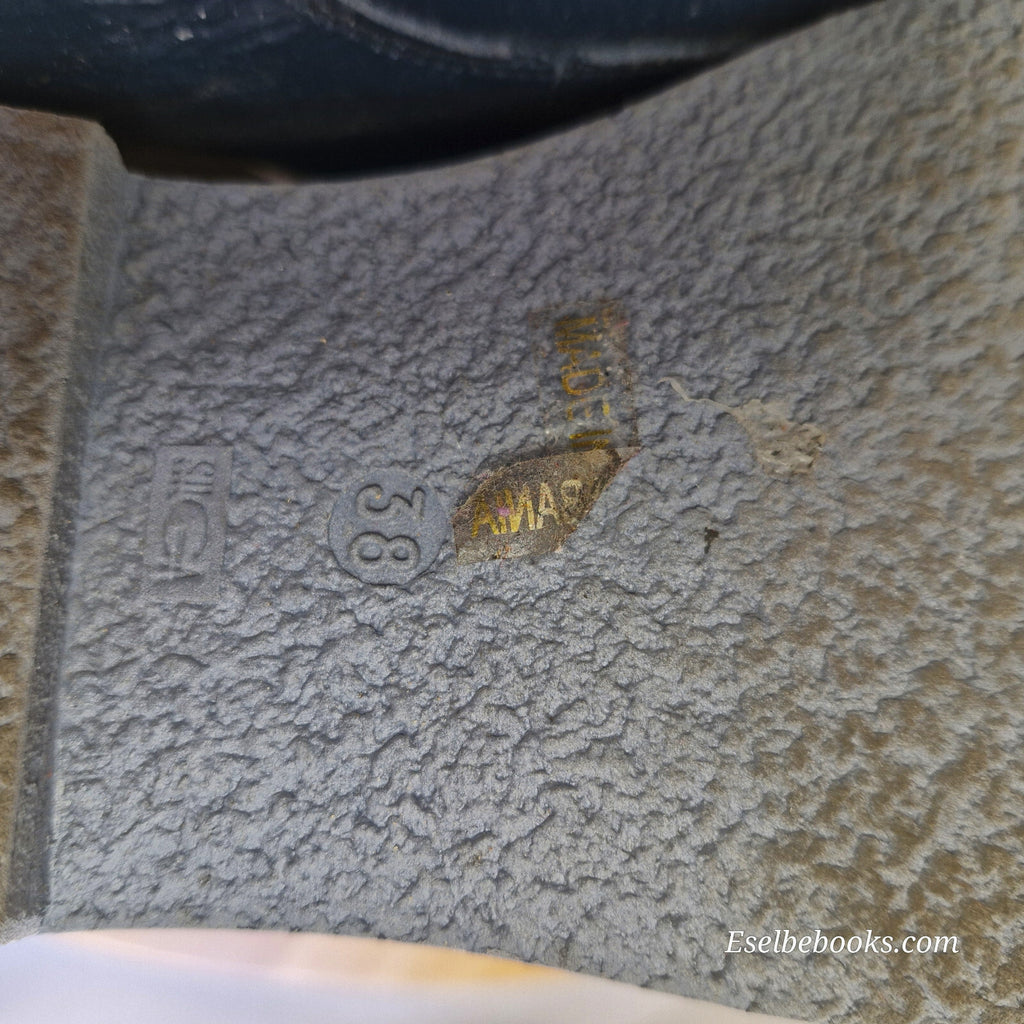 2 Baia Vista size 40 loafers - dark turquiose patent leather w/ rubber soles