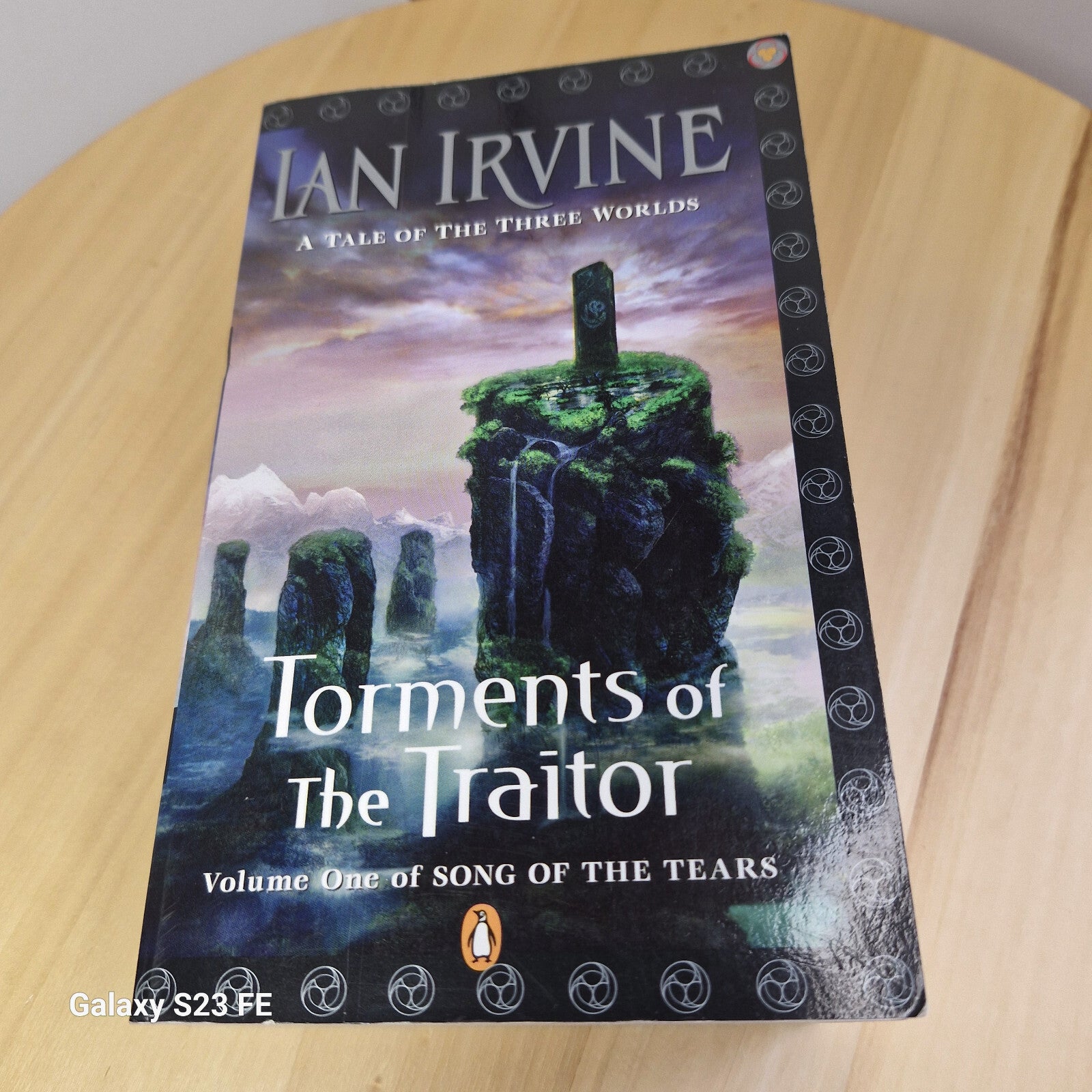 Ian Irvine - various paperbacks - buy 2 or more for discount