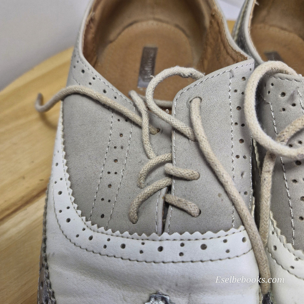 Bellucci size 40 lace up shoes - silver/white/beige with grey rubber soles