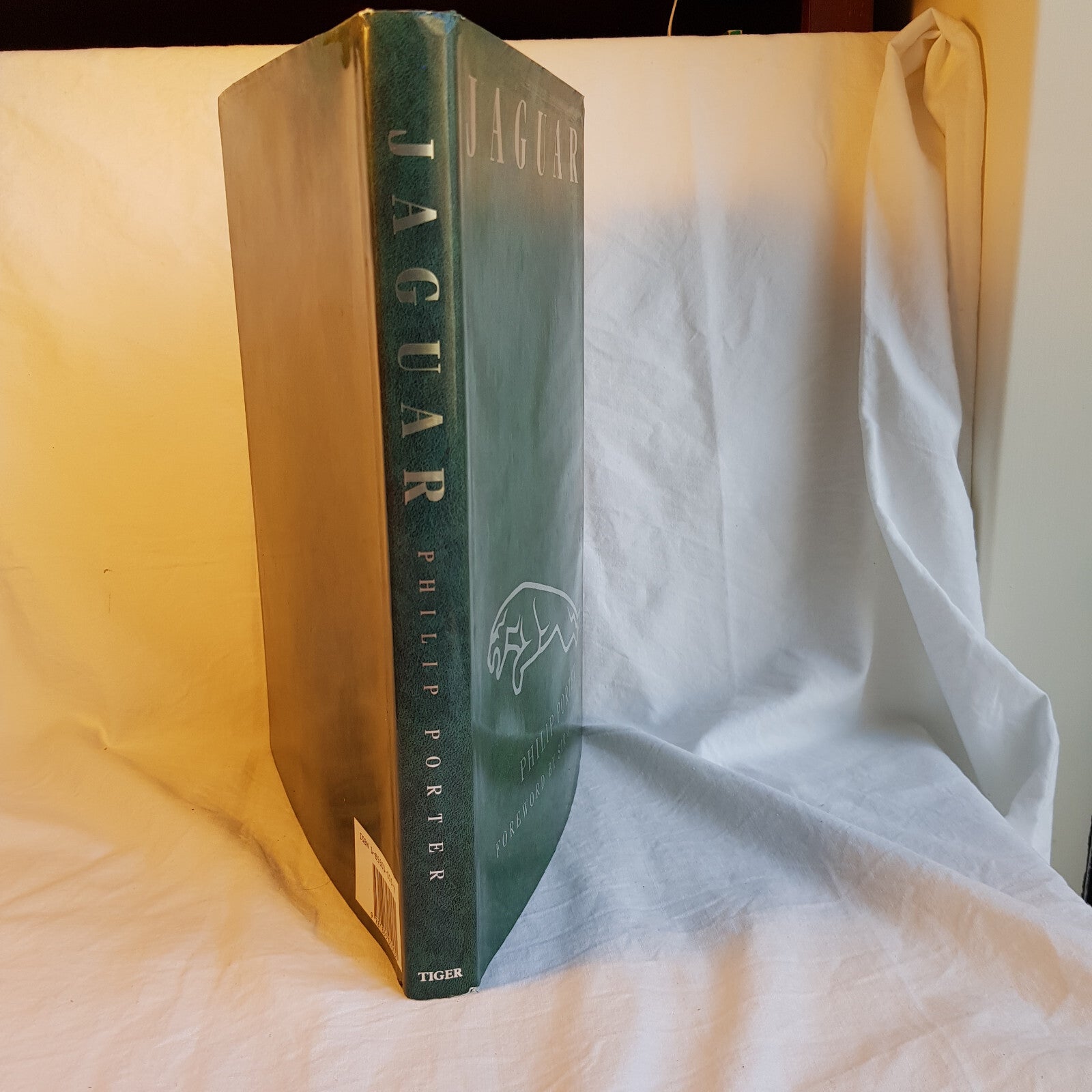 Jaguar History of a Classic Marque by Philip Porter - large vintage hardback ...