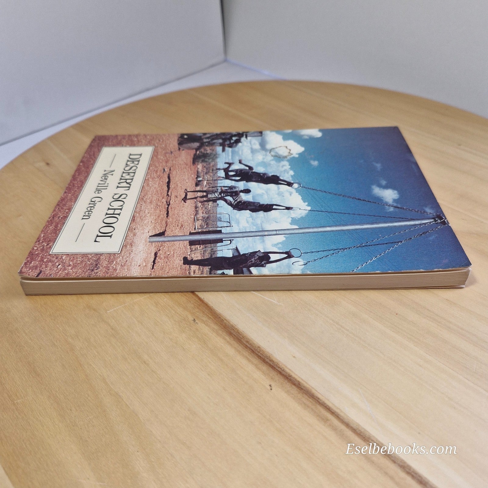 Desert School by Neville Green  Education 1966 Warburton Aboriginal Community PB
