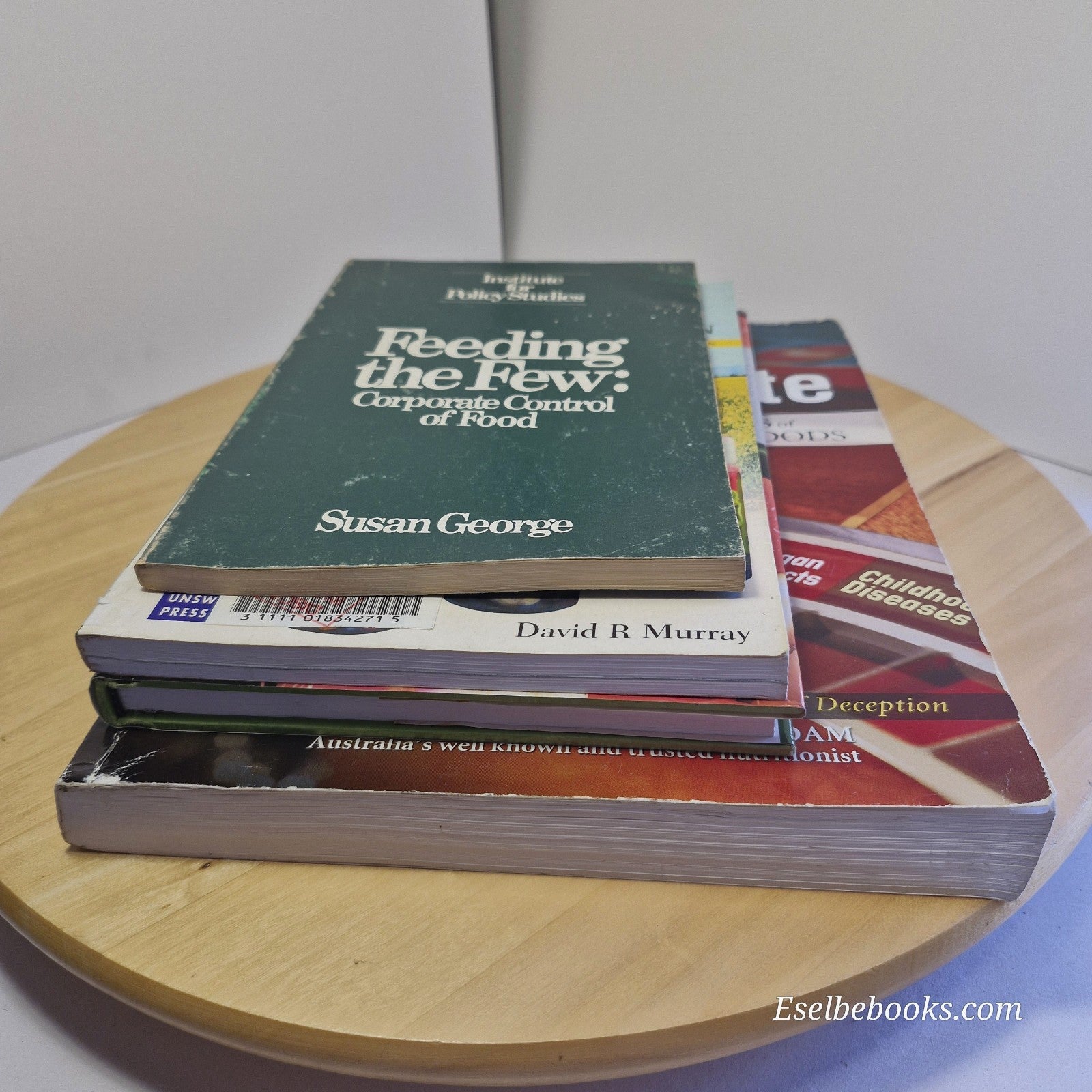 4 guidebooks regarding genetically engineered food - titles in description