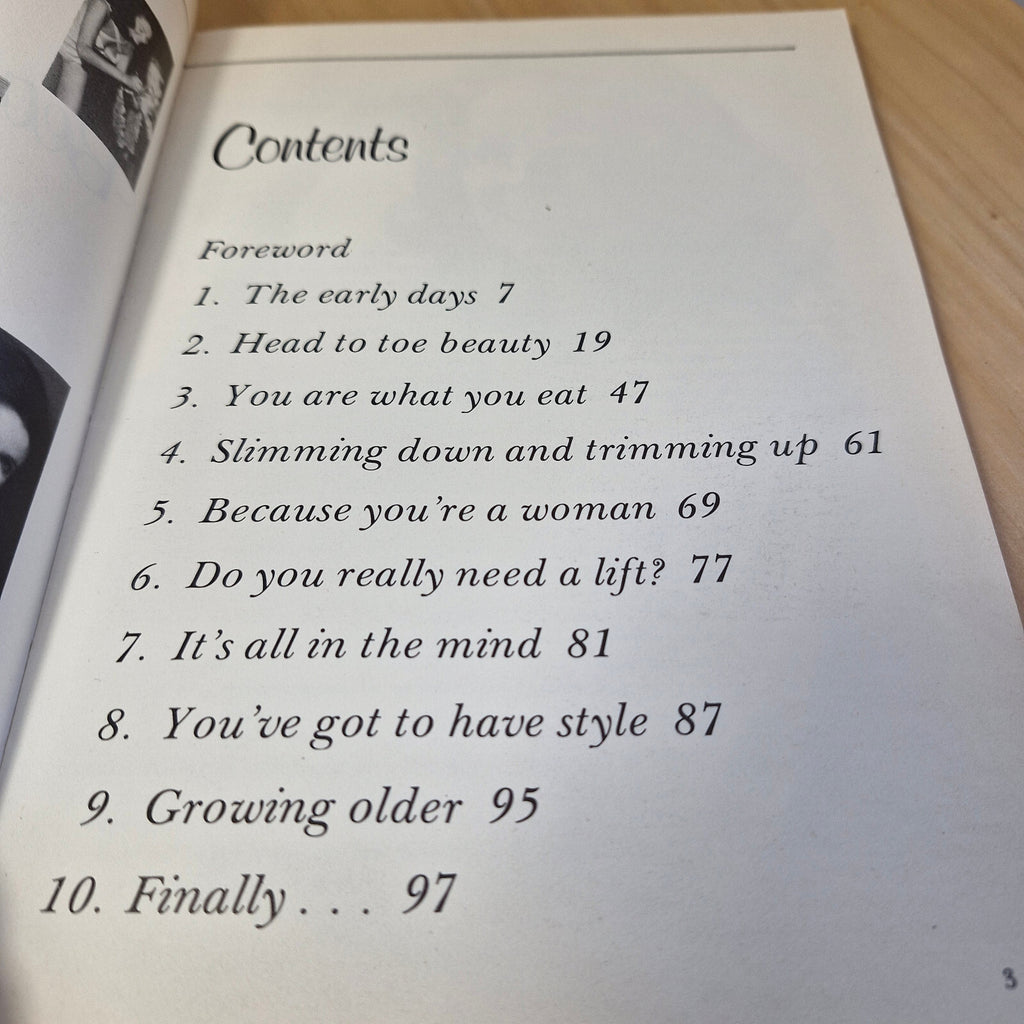 Vintage beauty book: Beauty My Way By Christina Gregg · 1977 - paperback