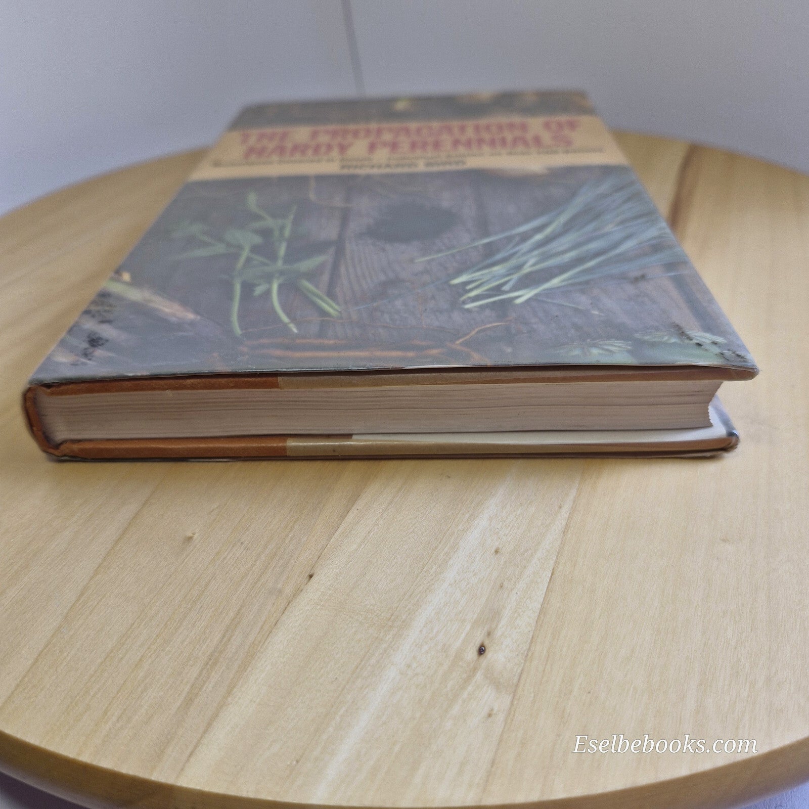 Flora: Propagation of Hardy Perennials By Richard Bird · 1993 - hardback with...