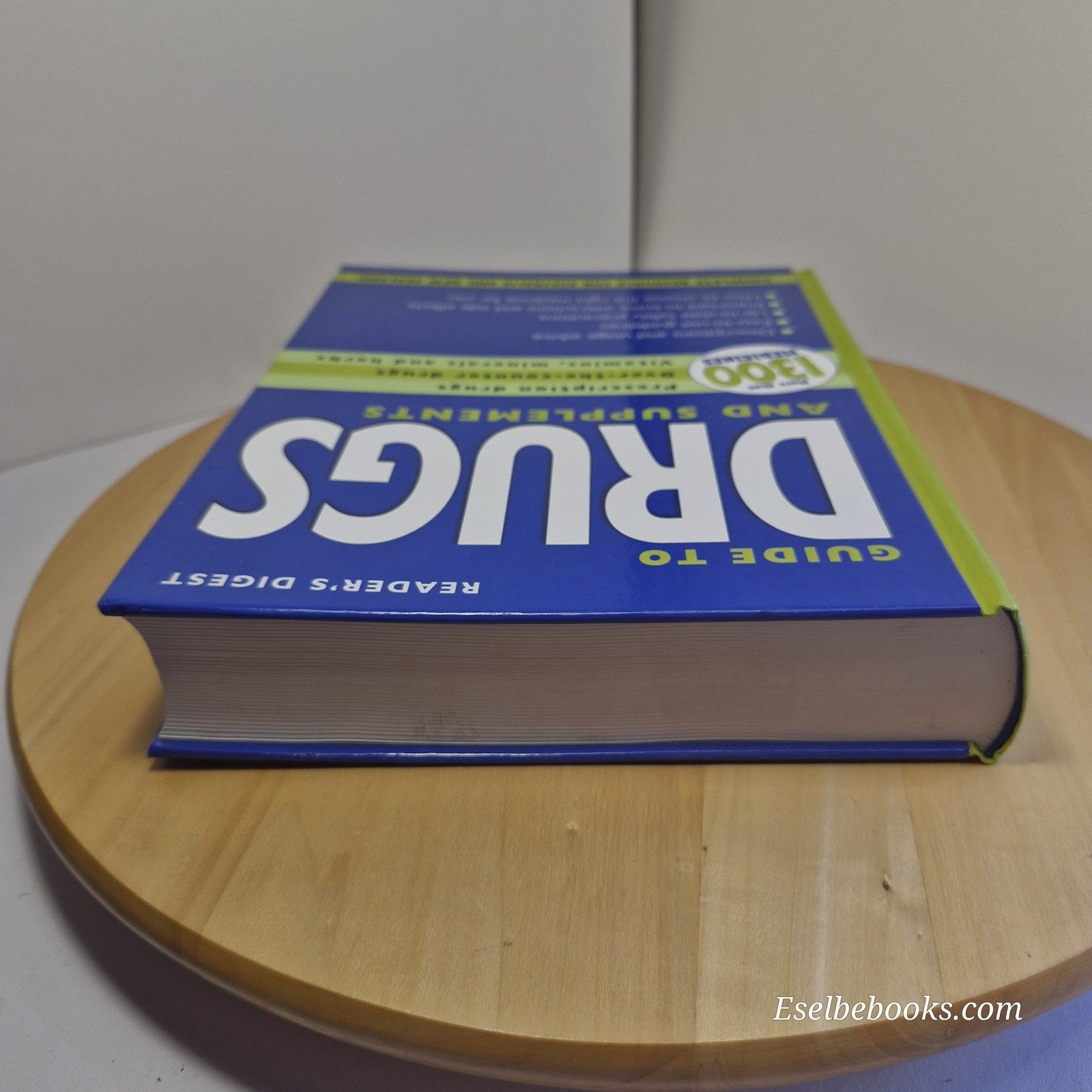 Guide to Drugs and Supplements by Reader's Digest Hardcover Over 1300 Medicines